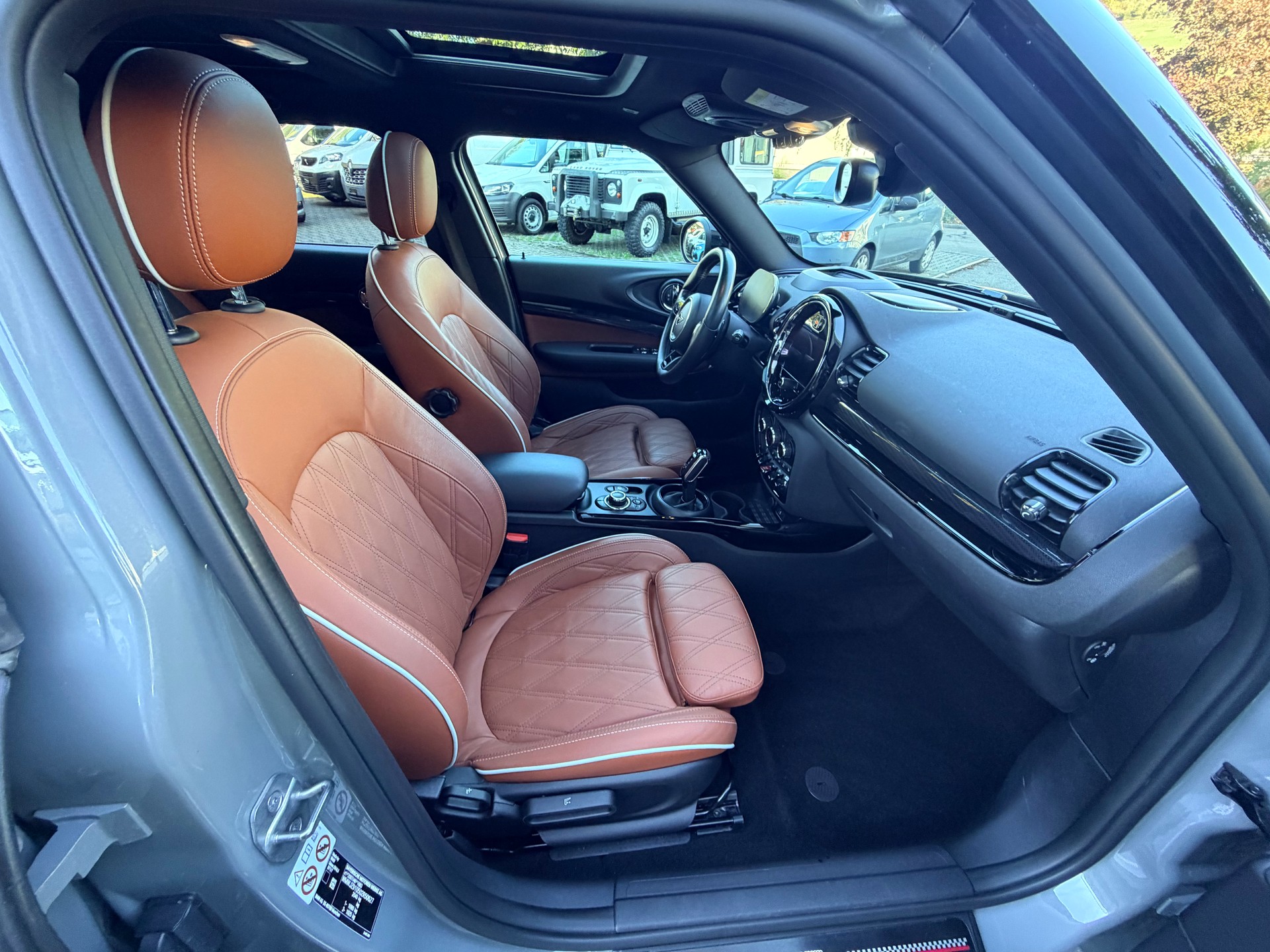 MINI Clubman Cooper John Cooper Works ALL4 Steptronic-image-8