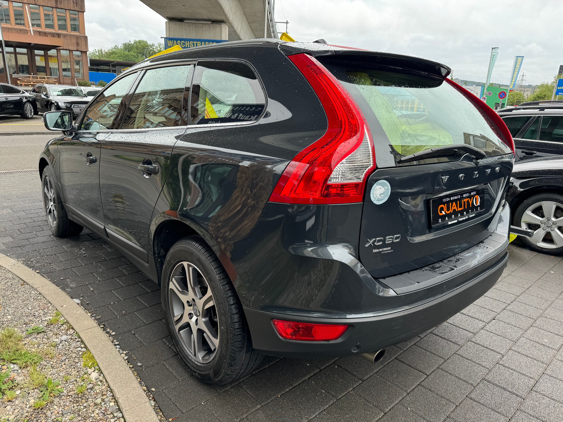 VOLVO XC60 T6 AWD Summum Geartronic-image-1