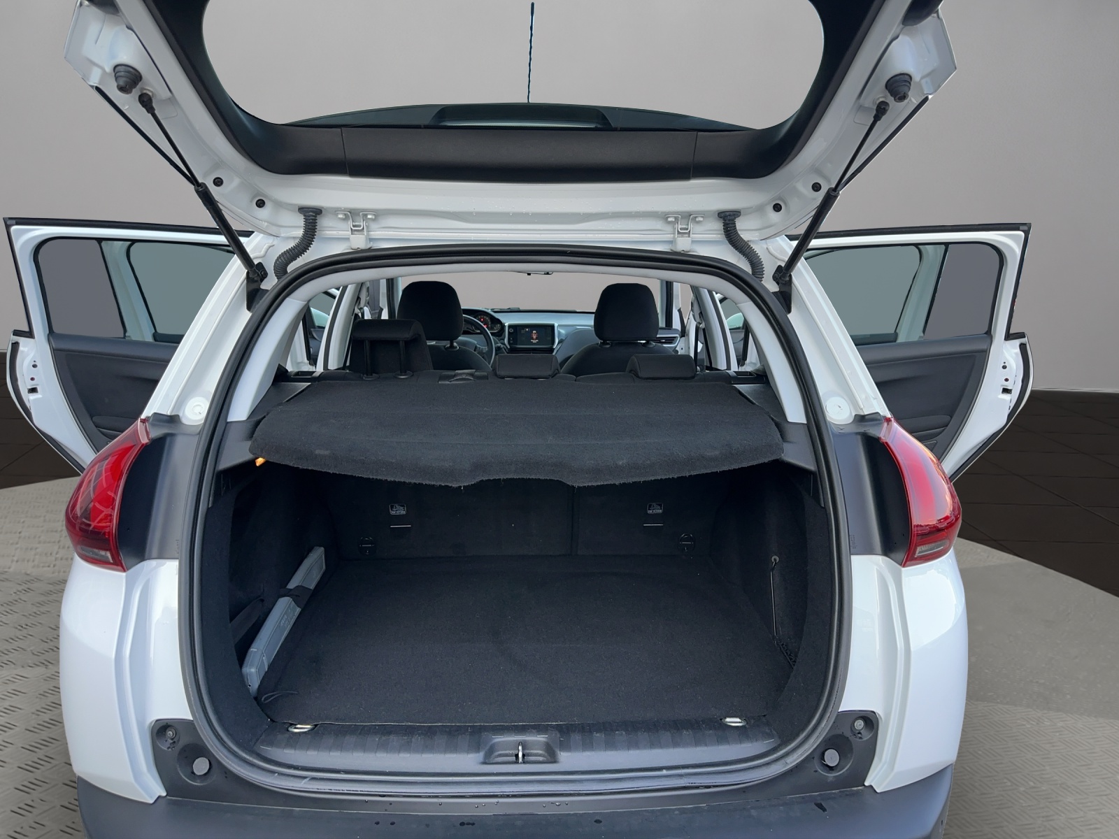 PEUGEOT 2008 1.2 VTI Access-image-18