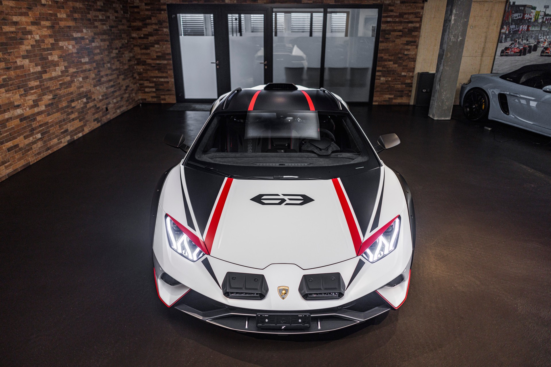 LAMBORGHINI Huracán Sterrato-image-11