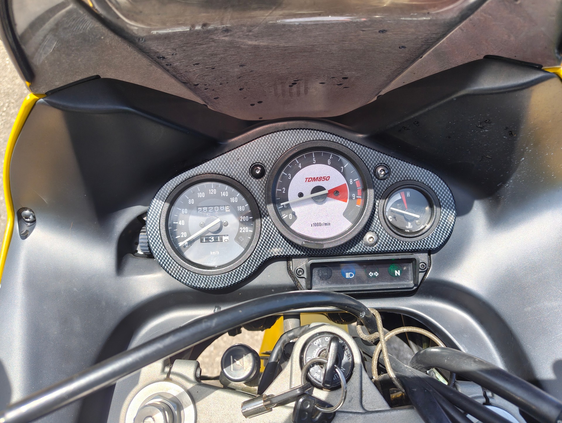 YAMAHA TDM 850-image-5