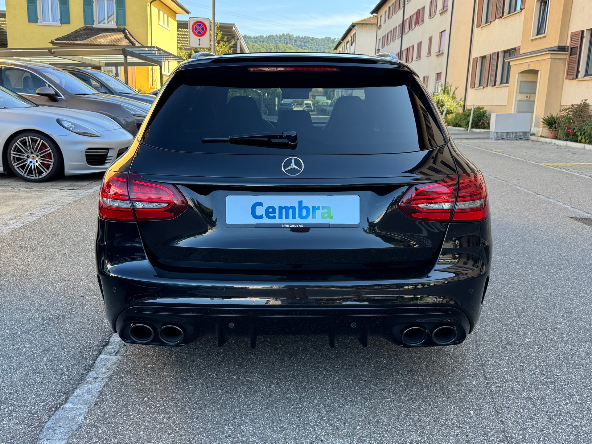 MERCEDES-BENZ C 43 AMG 4Matic 9G-Tronic-image-4