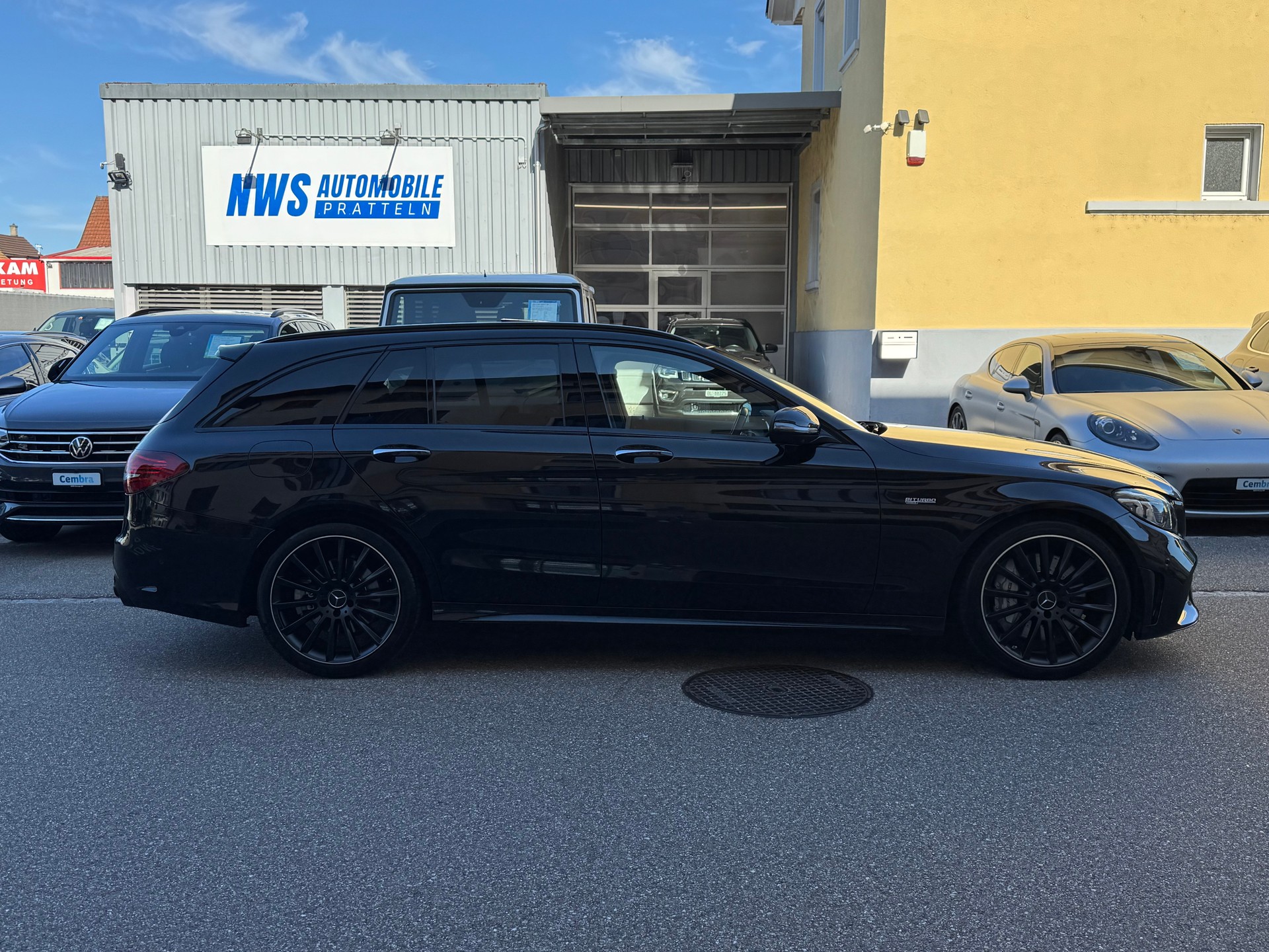 MERCEDES-BENZ C 43 AMG 4Matic 9G-Tronic-showroom-element-2
