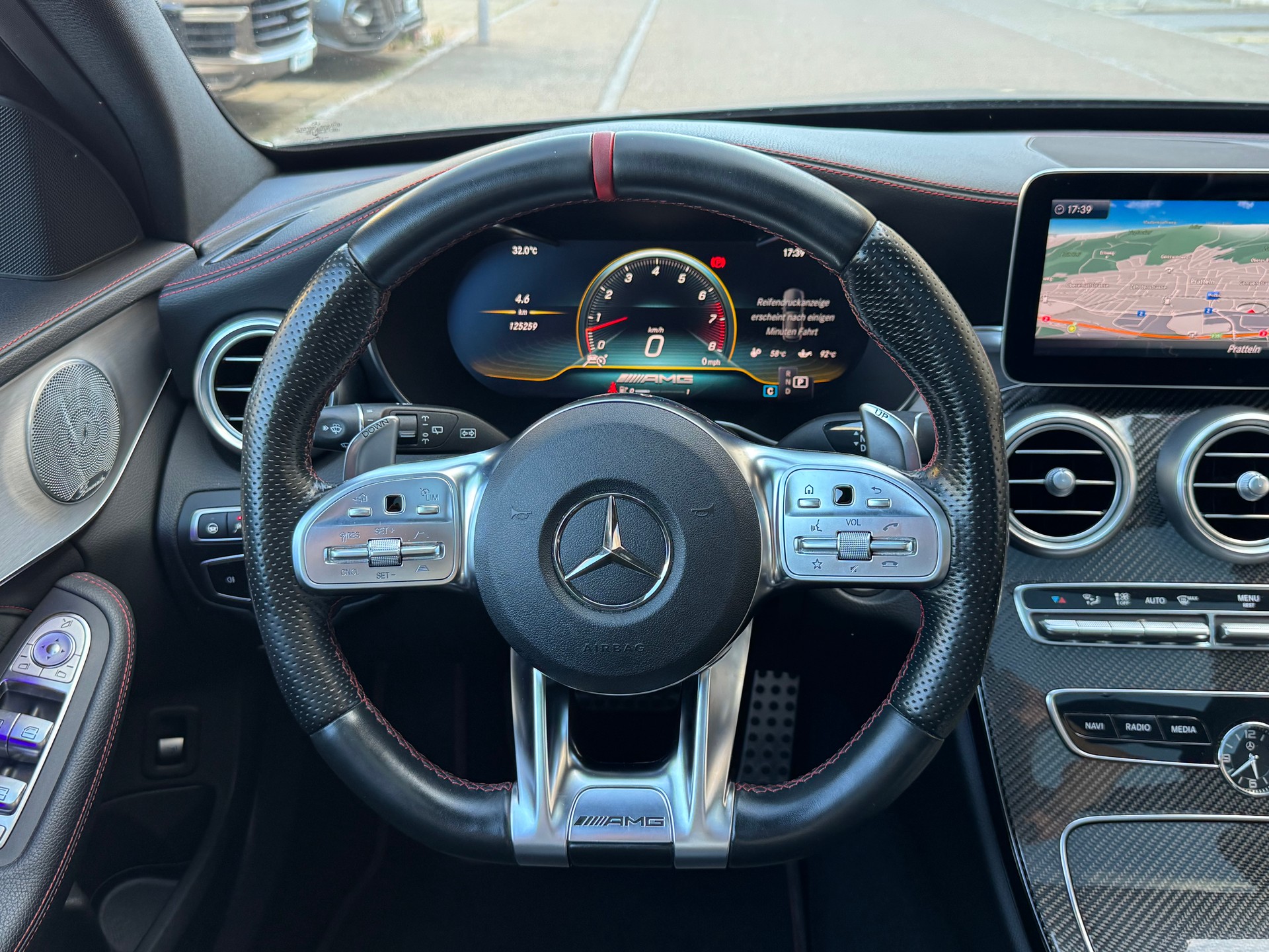 MERCEDES-BENZ C 43 AMG 4Matic 9G-Tronic-image-20