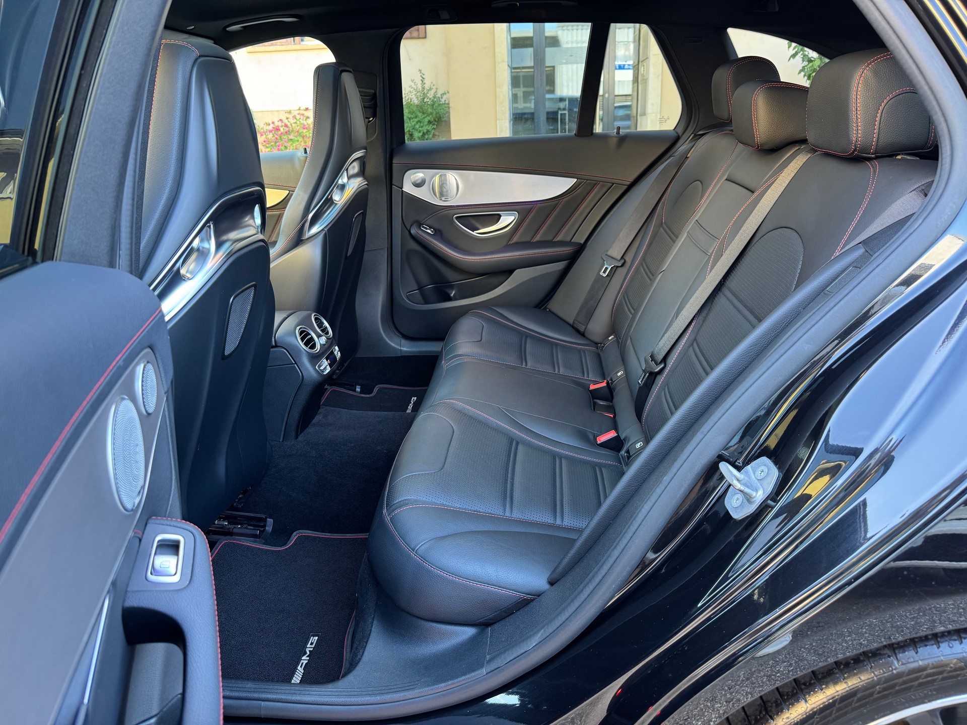 MERCEDES-BENZ C 43 AMG 4Matic 9G-Tronic-image-21