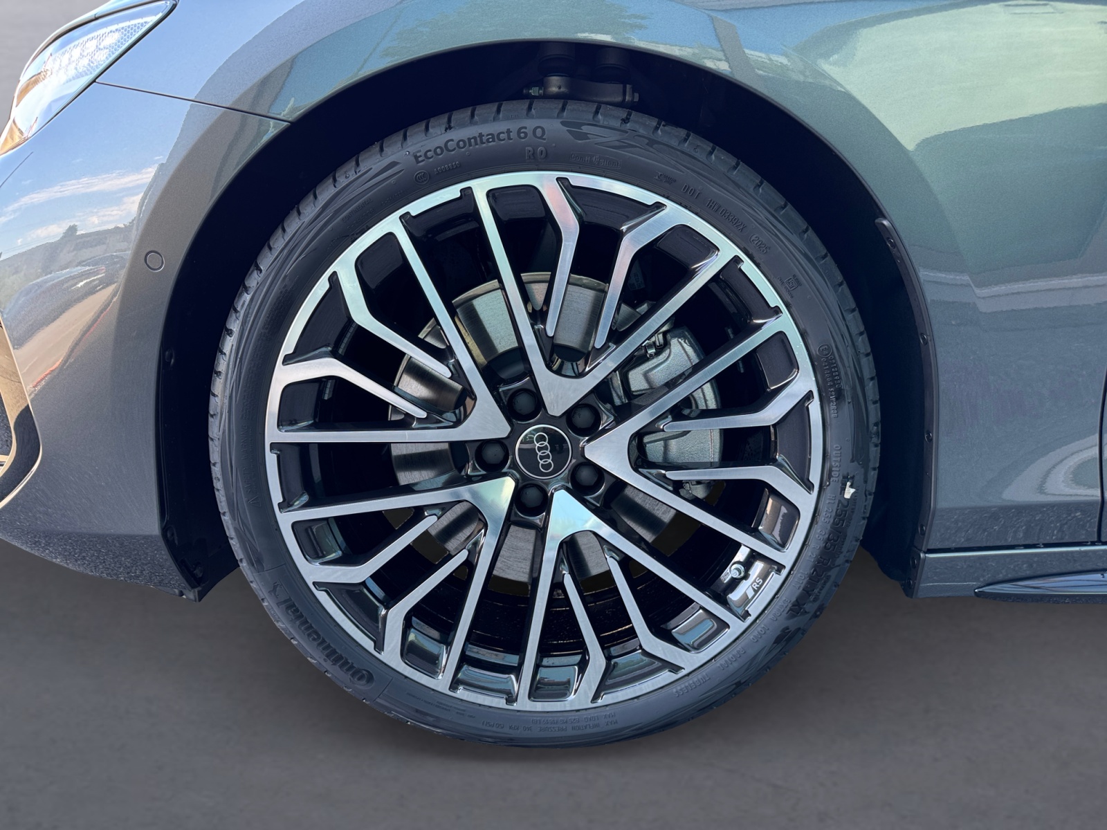 AUDI A6 Avant TFSI quattro 270 kW S tronic-image-11