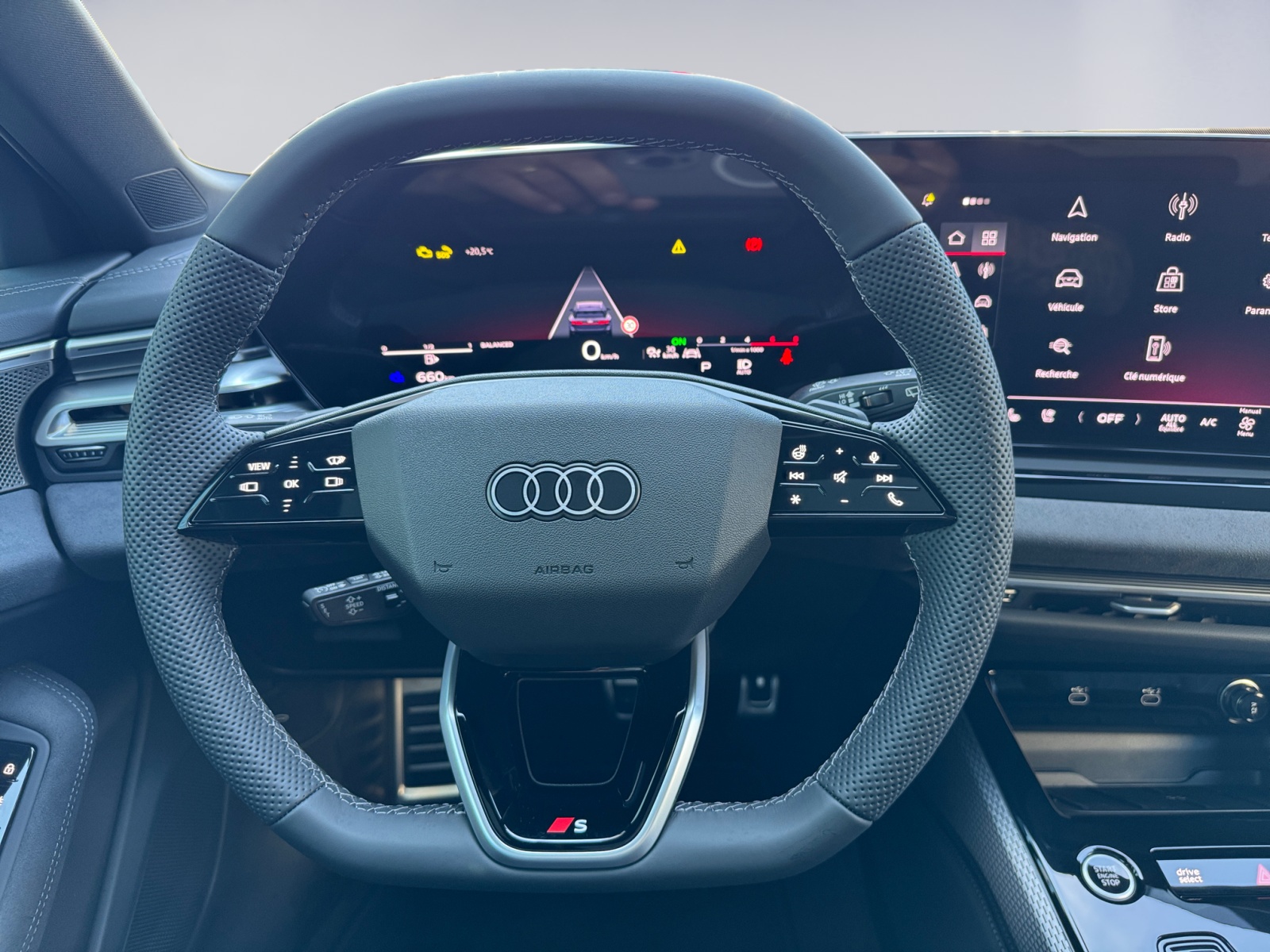 AUDI A6 Avant TFSI quattro 270 kW S tronic-image-9