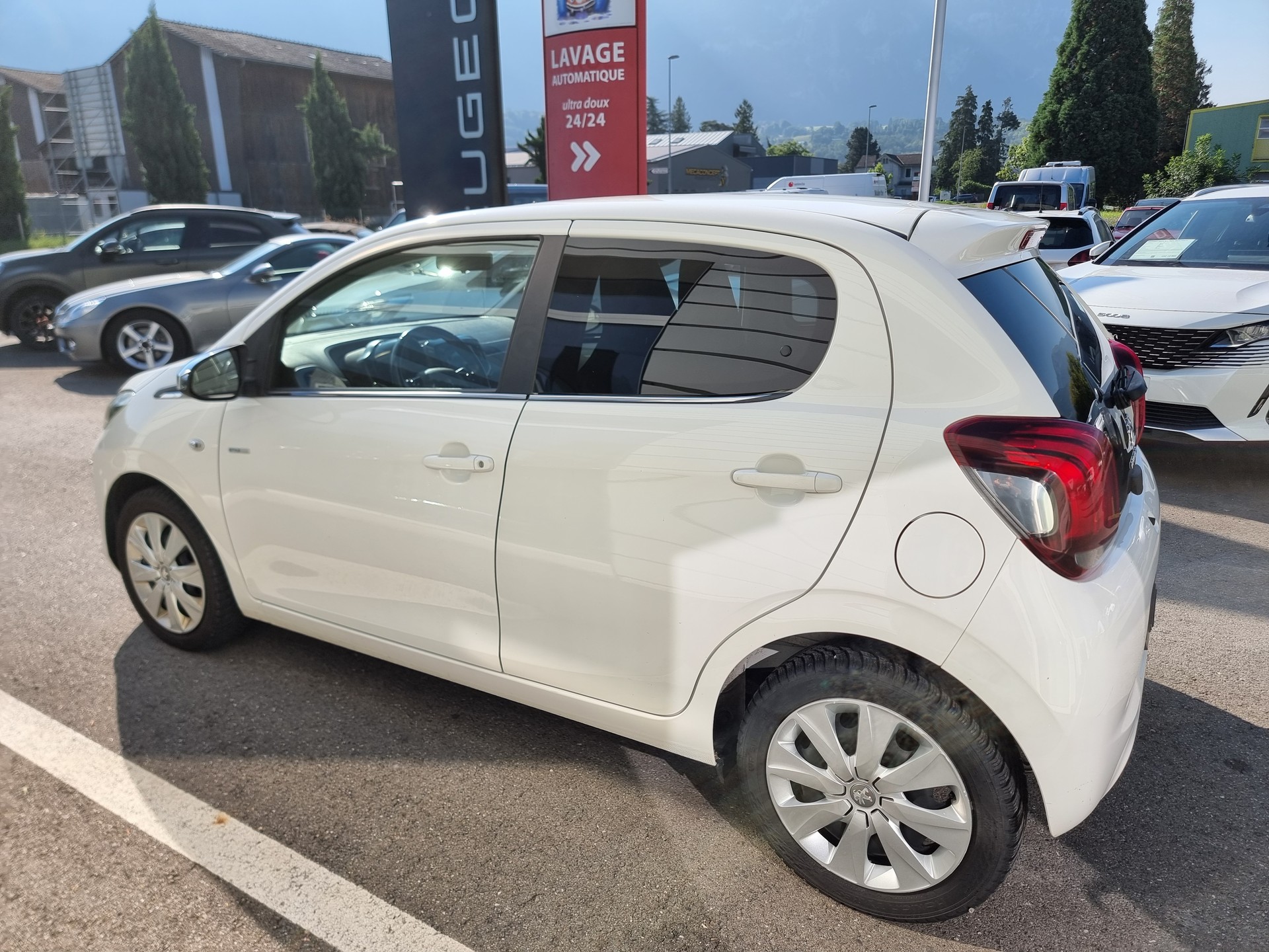 PEUGEOT 108 e-1.0 VTi Stop&Start Active Top-image-3