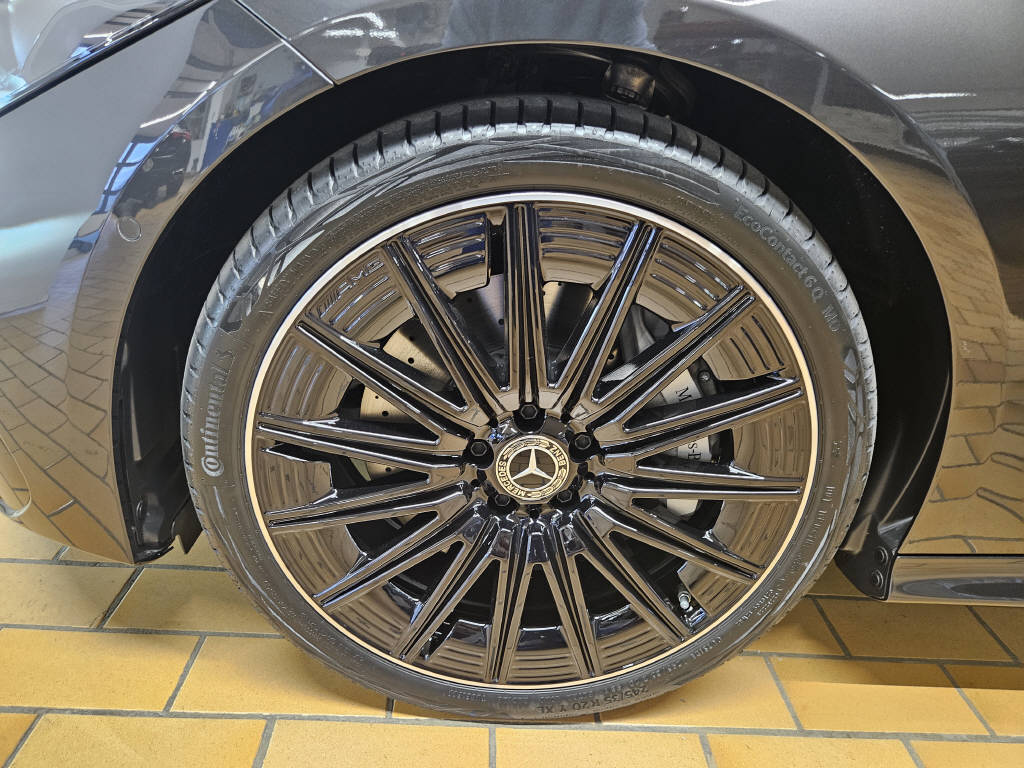 MERCEDES-BENZ CLE 450 4Matic AMG Line Coupé-image-15