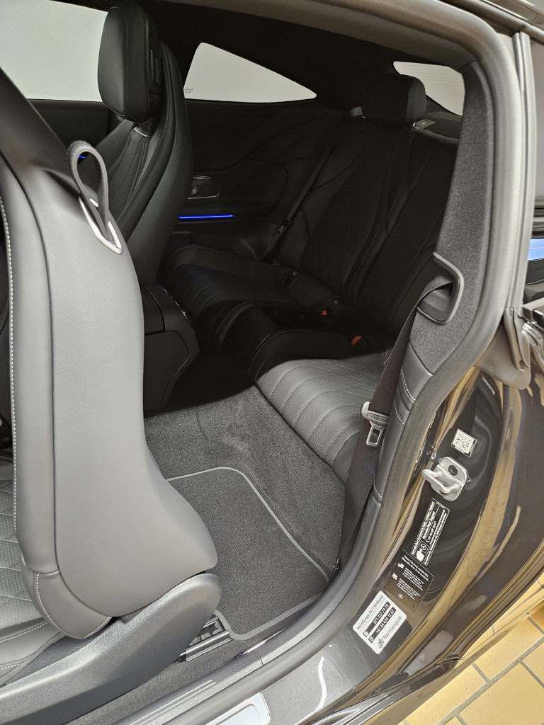 MERCEDES-BENZ CLE 450 4Matic AMG Line Coupé-image-12