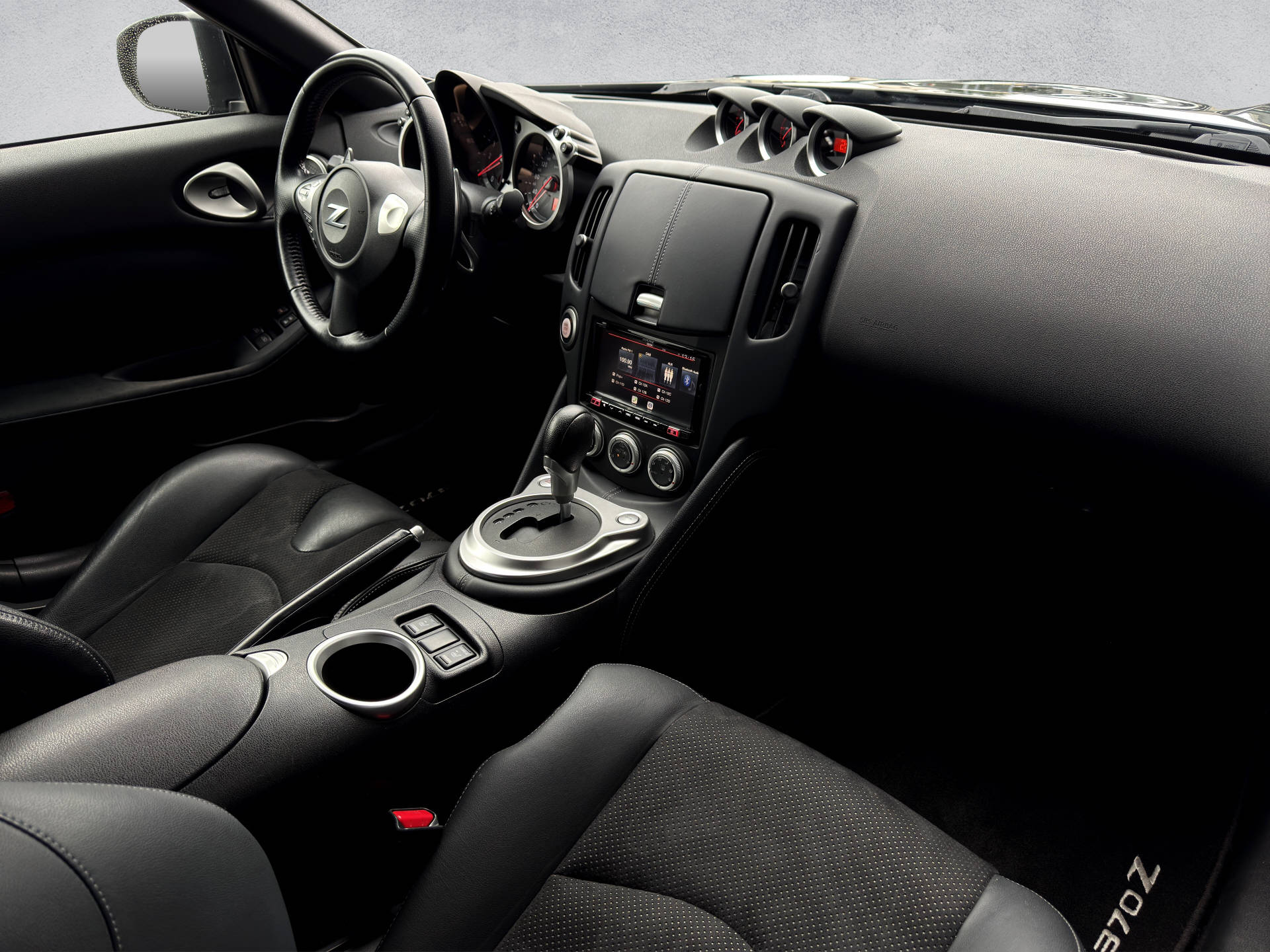 NISSAN 370 Z Coupé 3.7 V6 24V Pack-image-10