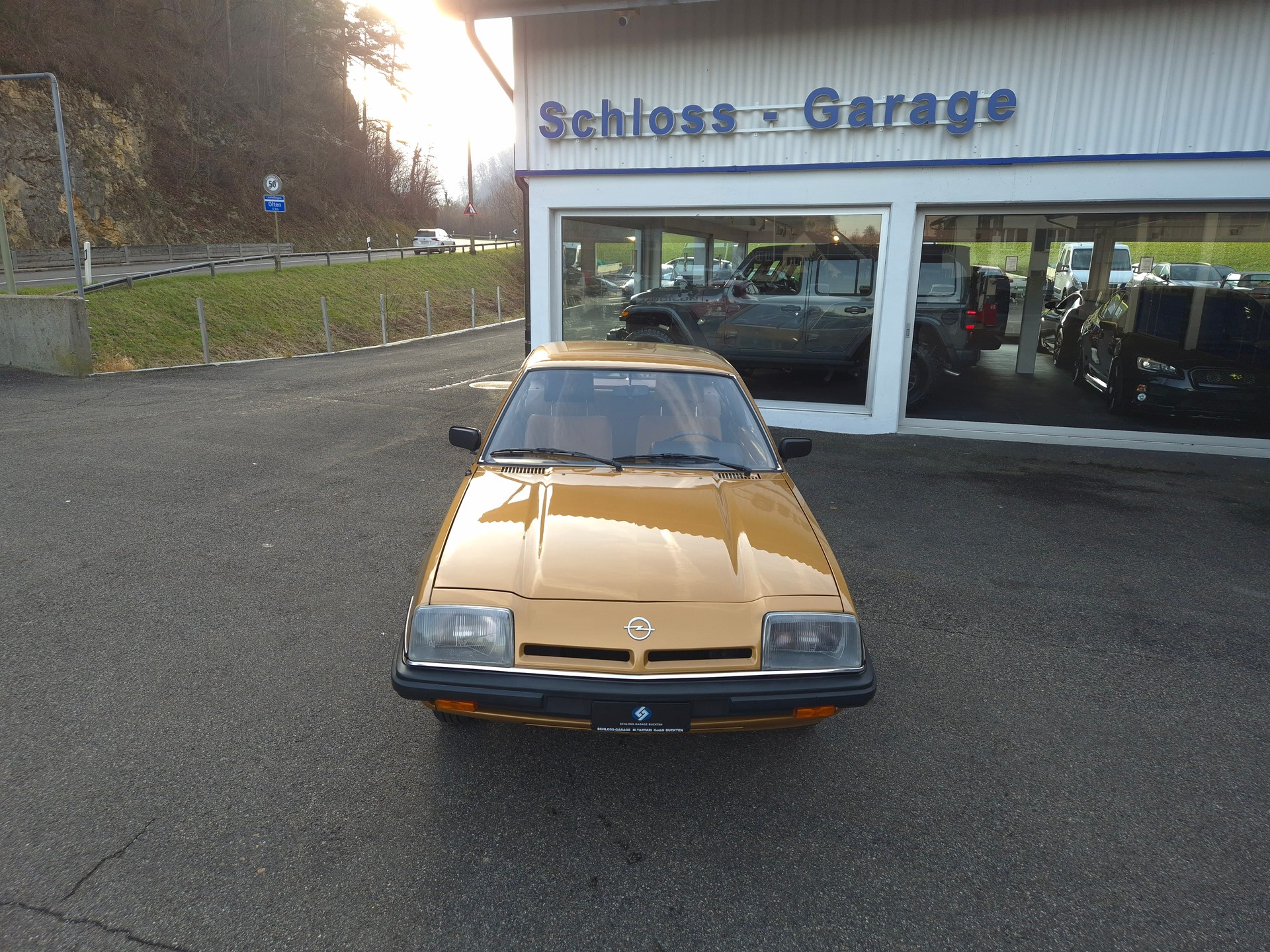 OPEL Manta B Coupe-showroom-element-2