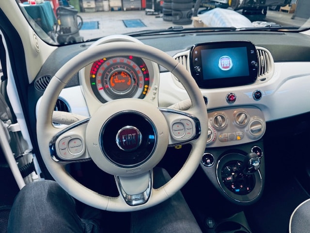 FIAT 500 1.2 Lounge Dualogic-image-4