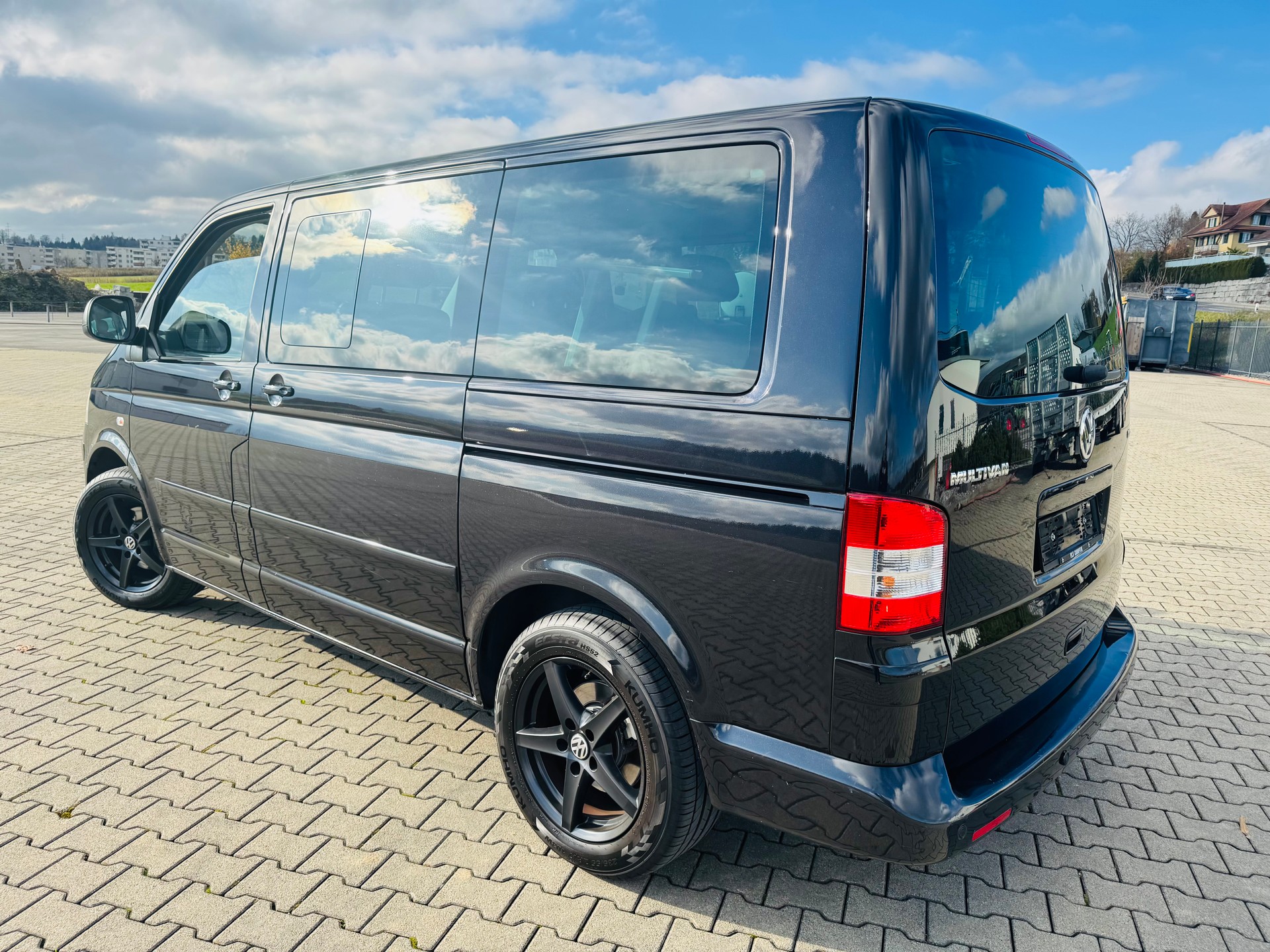 VW T5 Multivan Highline 2.5 TDI HL-image-2