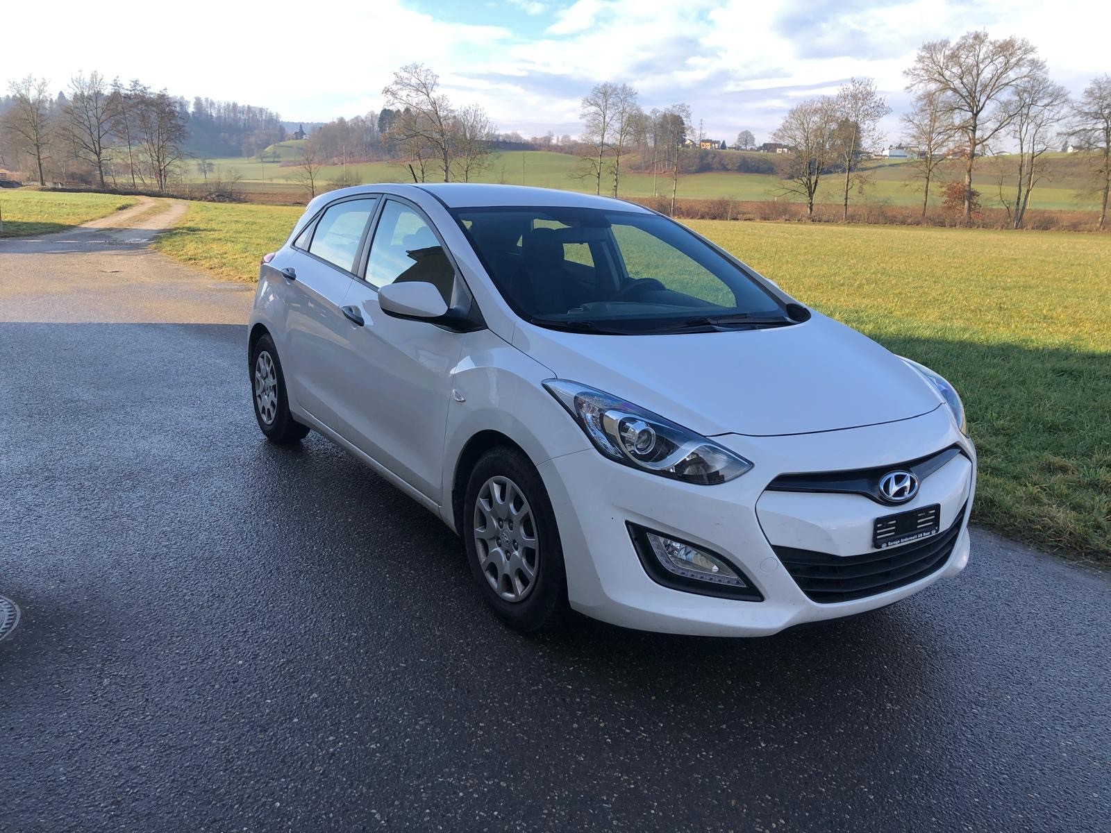 HYUNDAI i30-image-7
