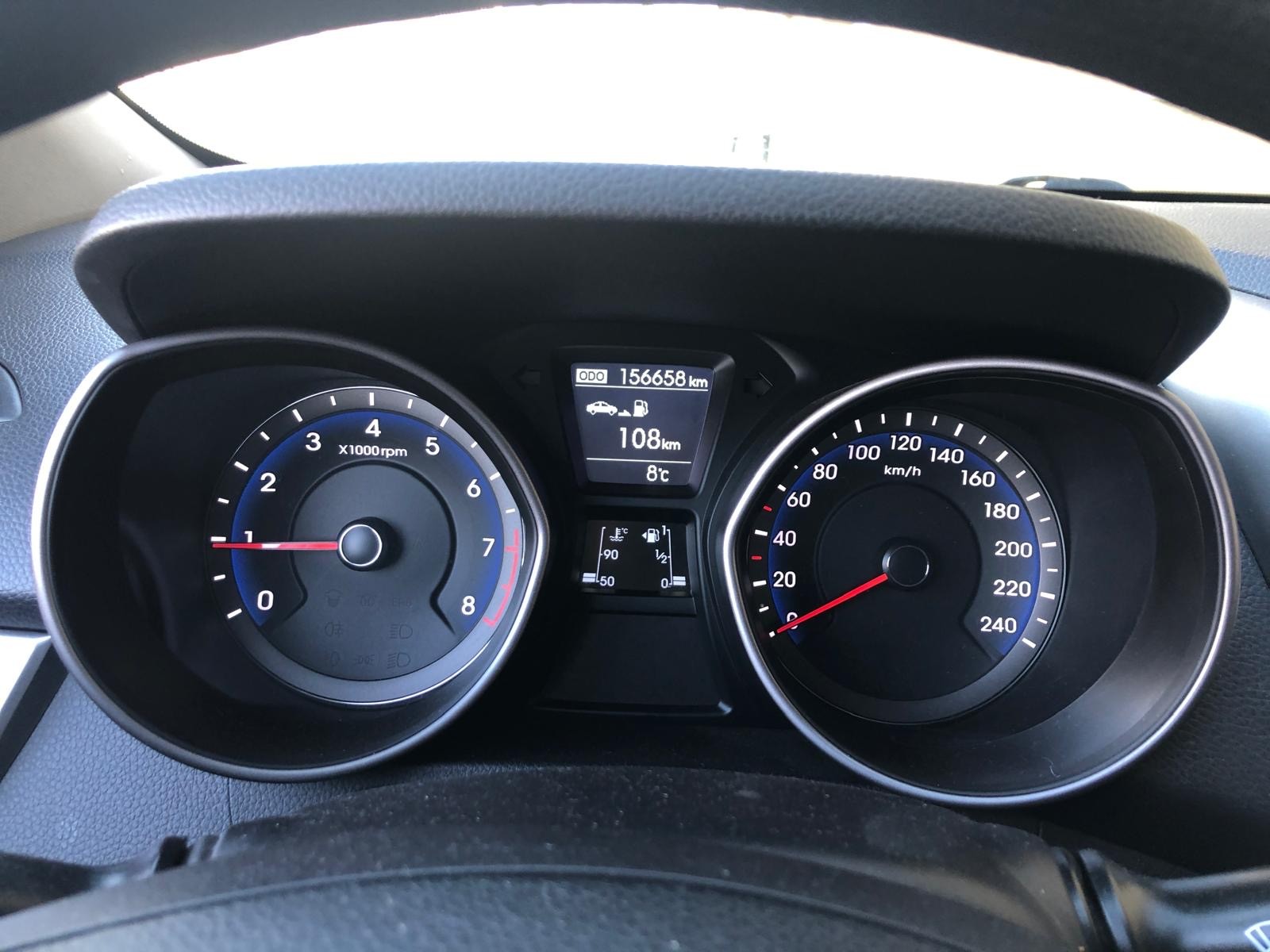 HYUNDAI i30-image-10
