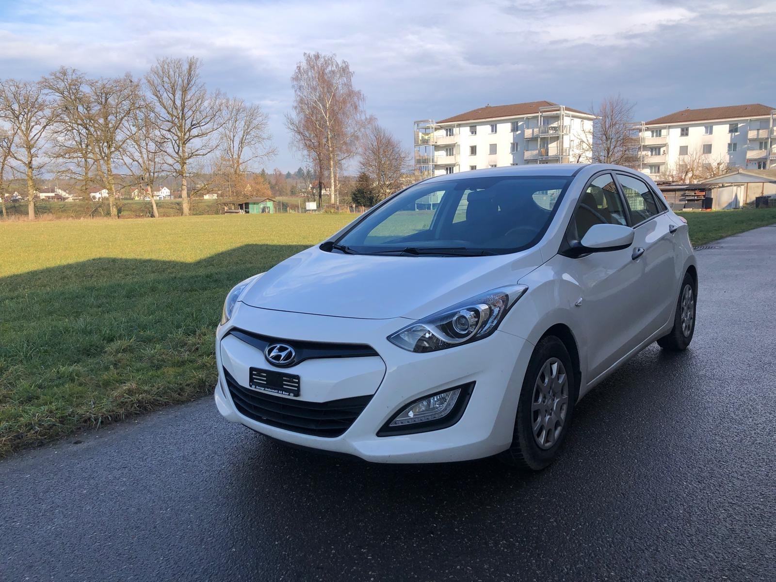 HYUNDAI i30