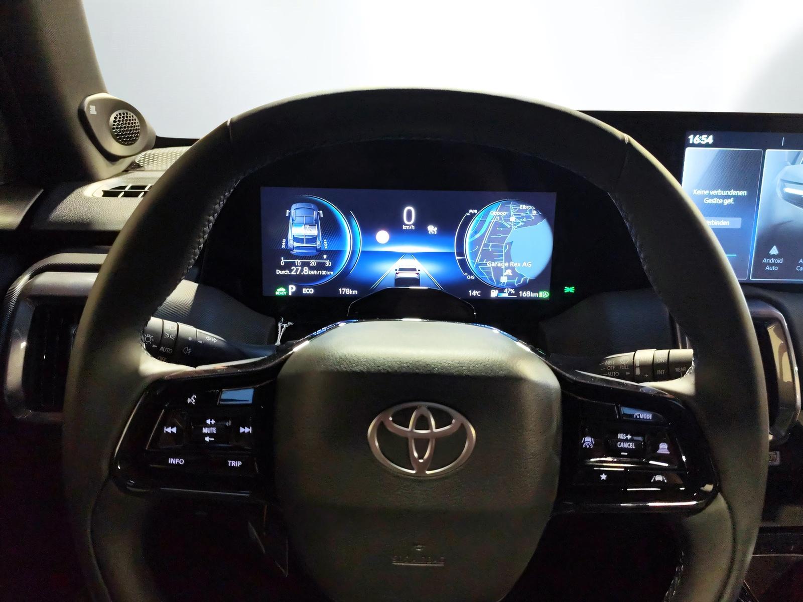 TOYOTA Urban Cruiser Premium AWD-image-11