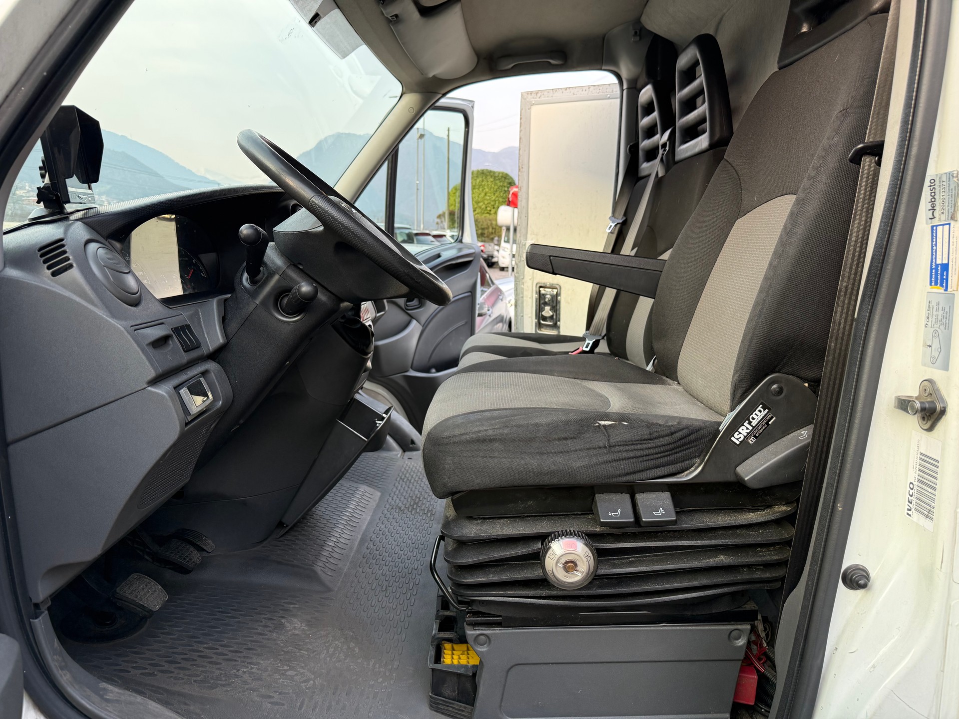 IVECO 35 S 11 CELLA FRIGO-image-7