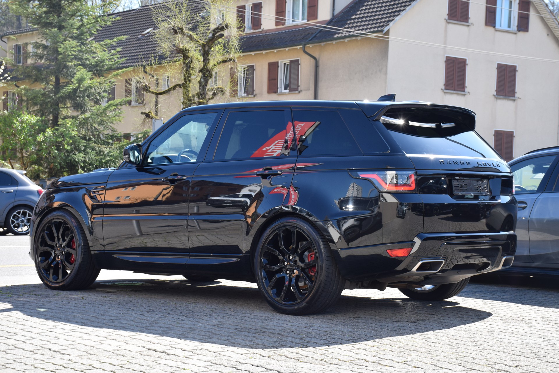 LAND ROVER Range Rover Sport 5.0 V8 P630 S/C HSE Dynamic Automatic-image-9