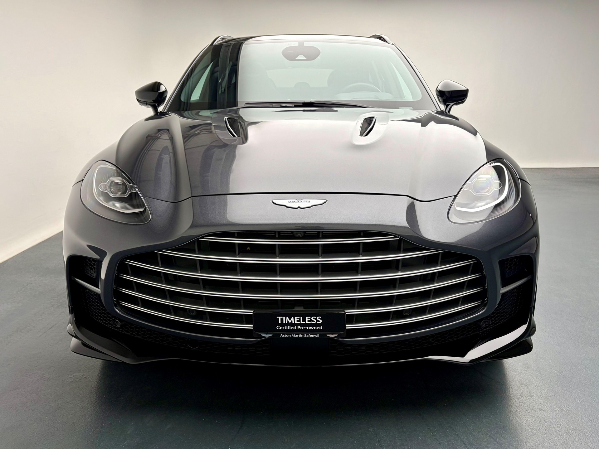 ASTON MARTIN DBX 707 4.0 V8 Bi-Turbo-image-18