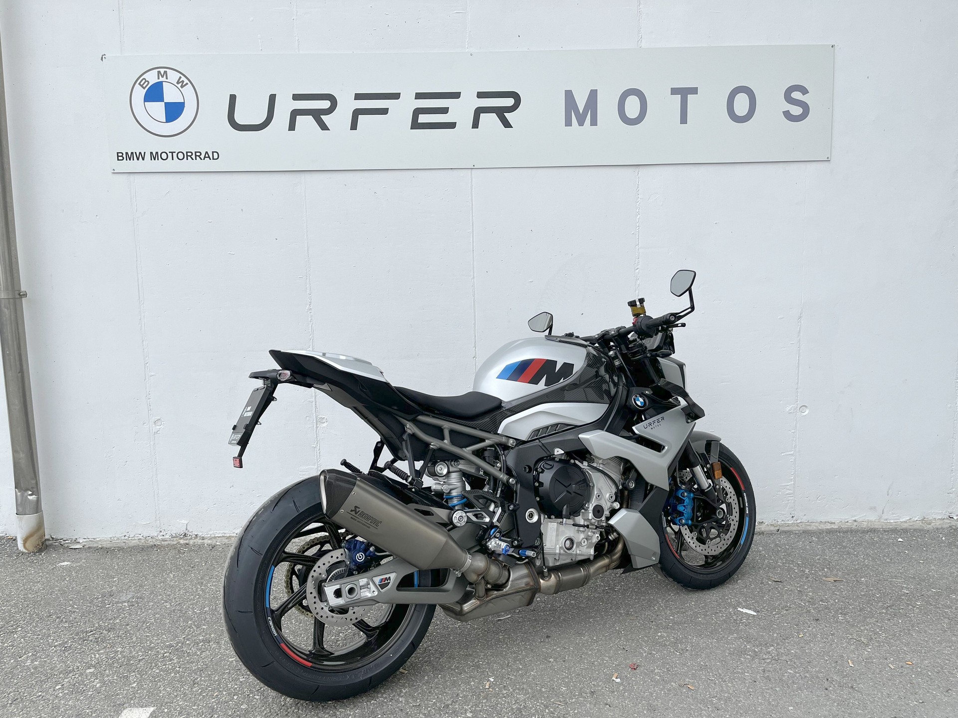 BMW M 1000 R-image-7