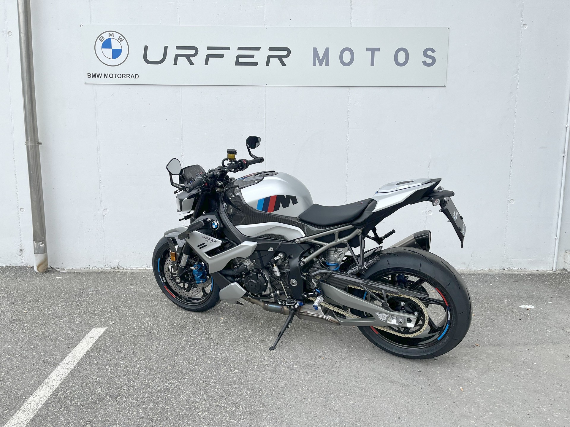 BMW M 1000 R-image-5