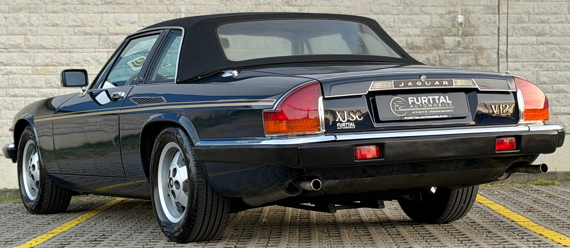 JAGUAR XJS 5.3 V12 Convertible-image-5