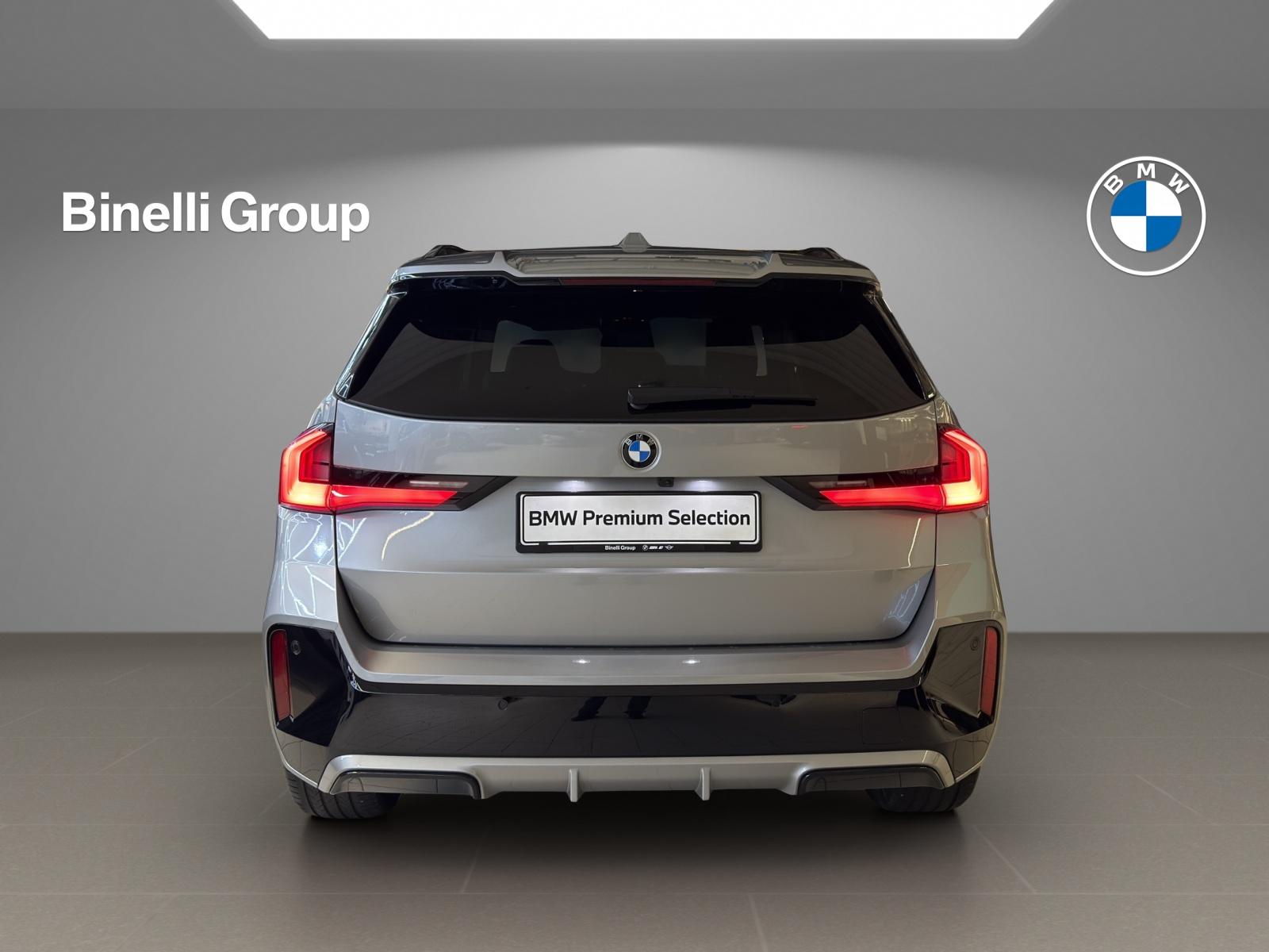 BMW X1 20d xDrive M-SportPaket Pro-showroom-element-3
