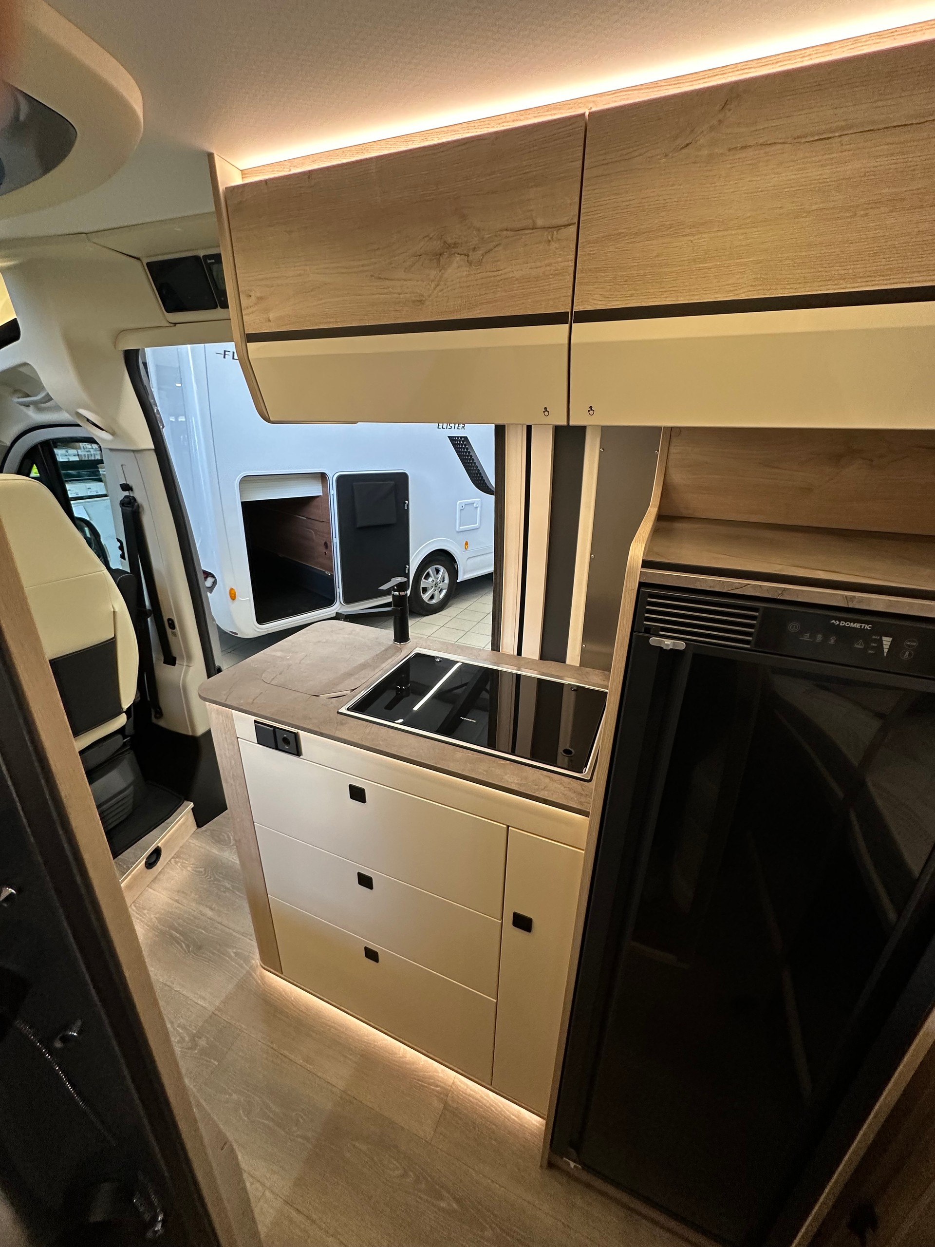 FLEURETTE Black Pearl 59LT-image-9