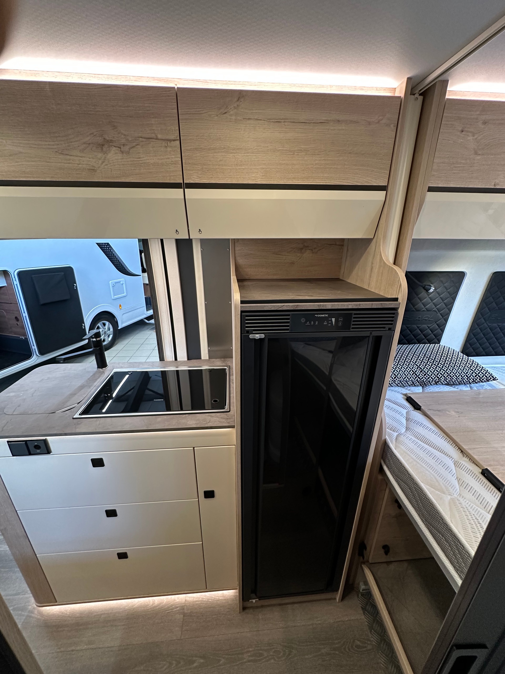 FLEURETTE Black Pearl 59LT-image-8