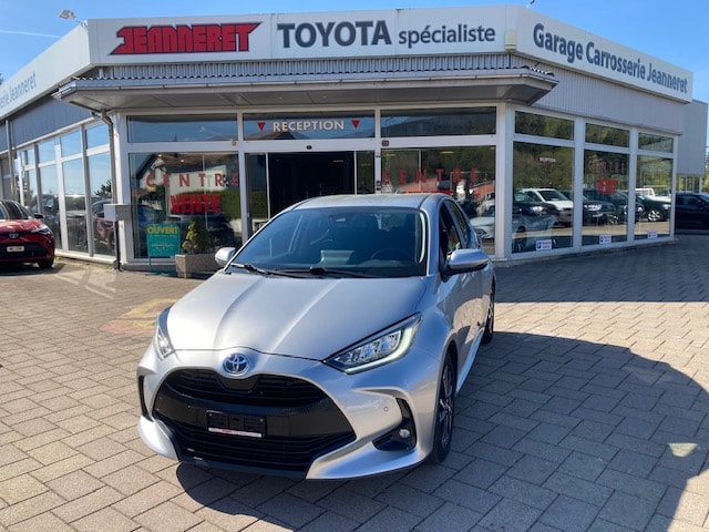 TOYOTA Yaris 1.5 Trend e-CVT