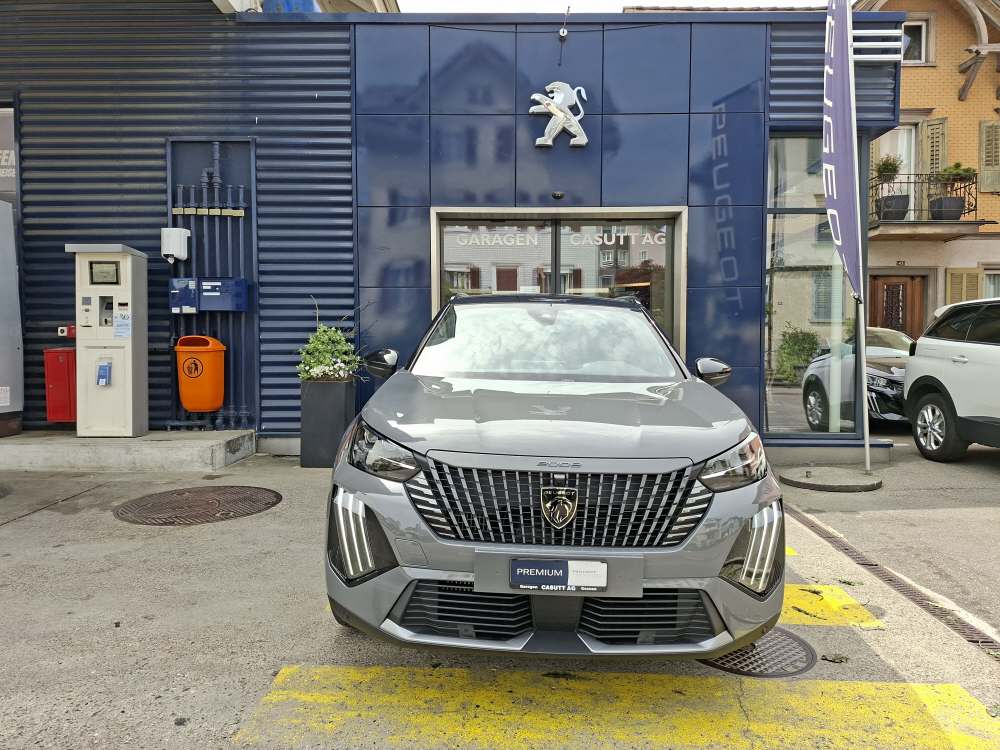 PEUGEOT 2008 1.2 Hybrid 145 GT-showroom-element-1
