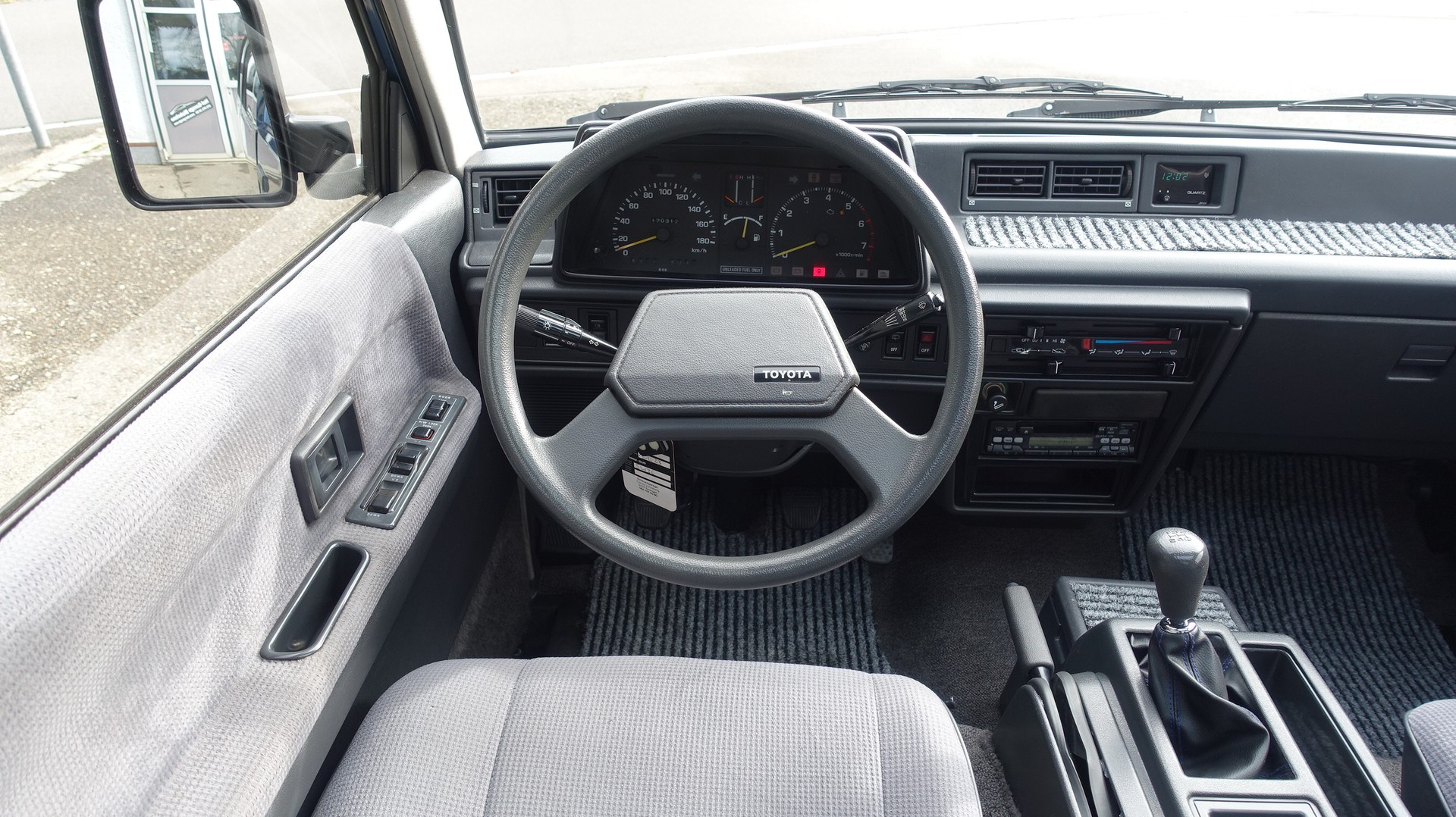 TOYOTA Model-F 2.2 Wagon GL-image-10