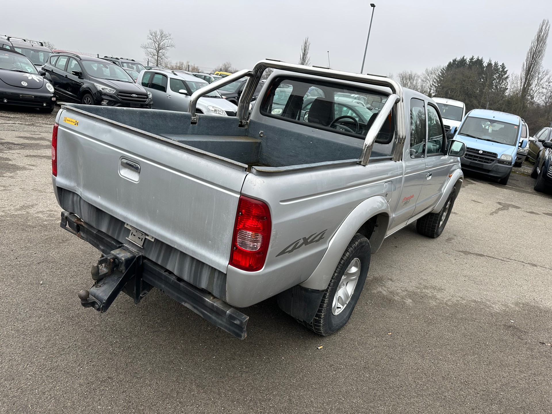 MAZDA B 2500TD 4x4 Strech Cab.Hurricane-image-5