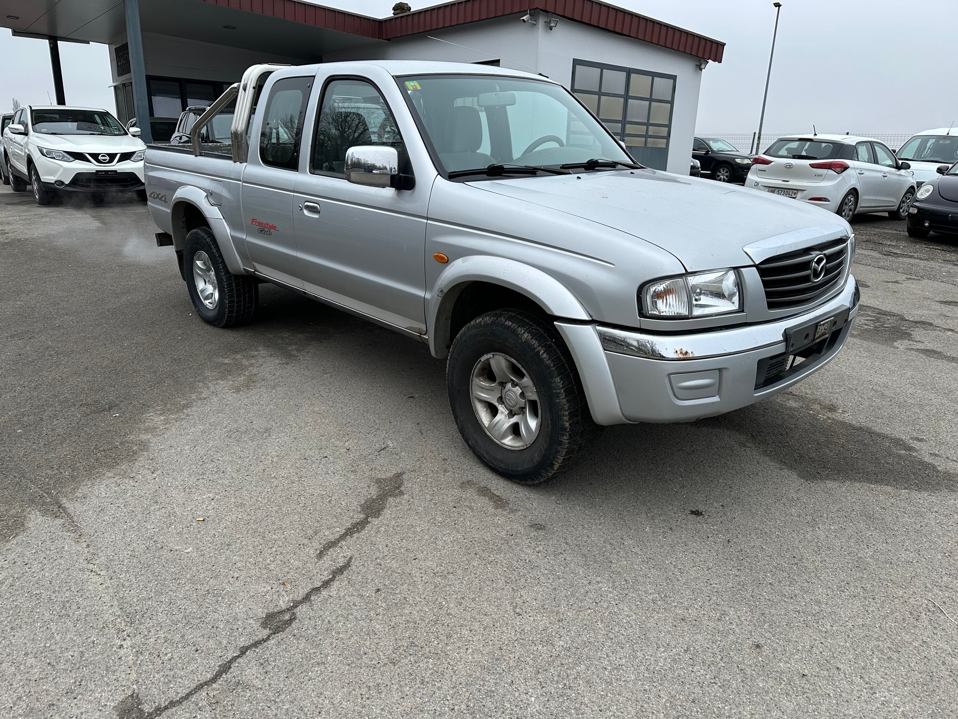 MAZDA B 2500TD 4x4 Strech Cab.Hurricane-image-1