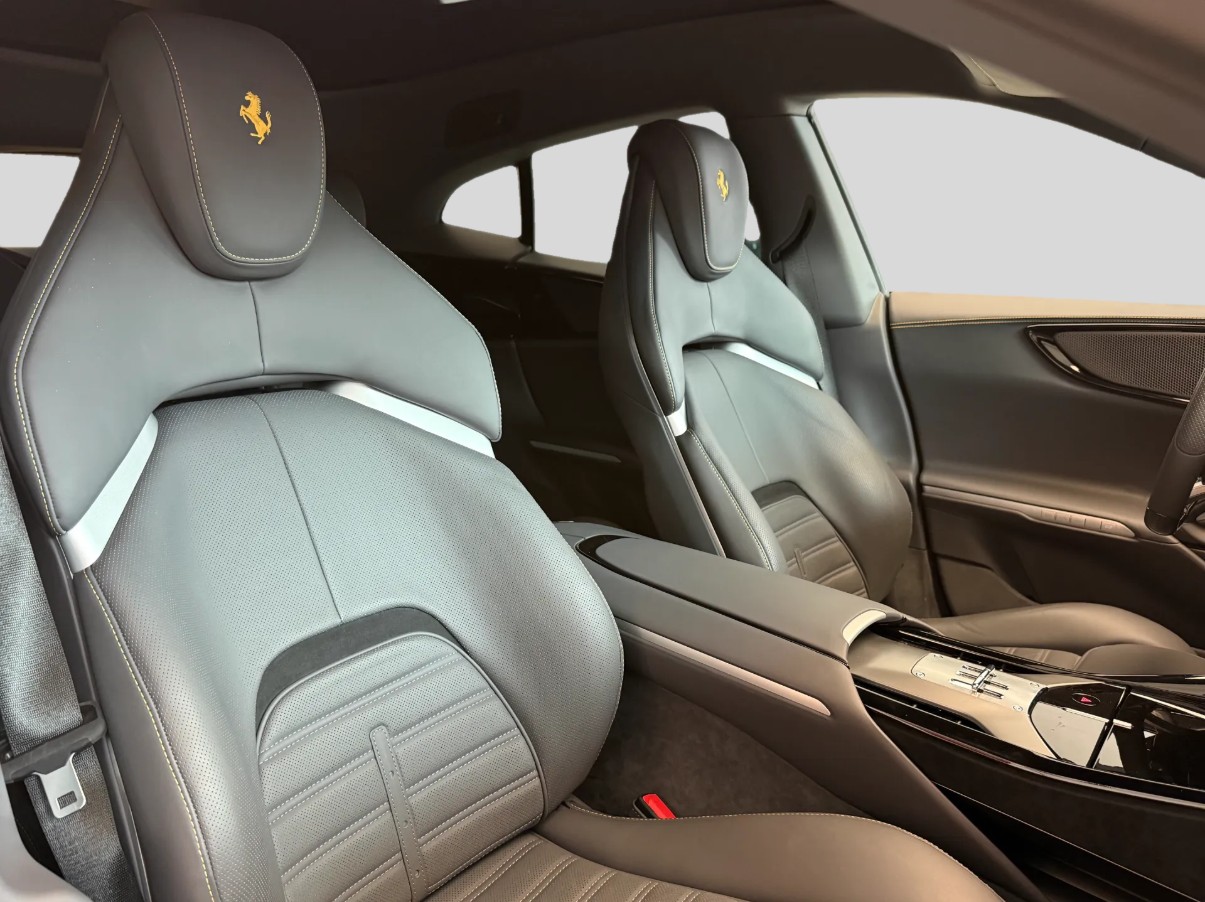FERRARI Purosangue 6.5 V12-image-12