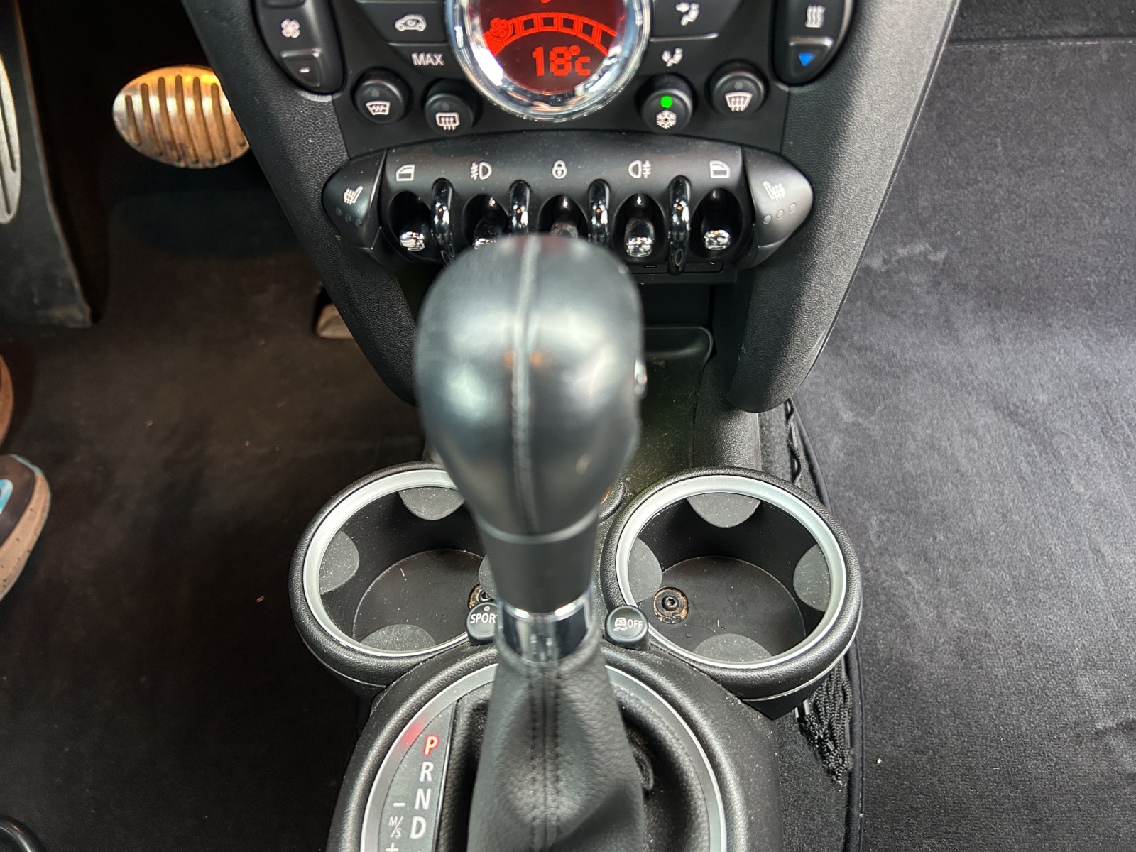 MINI Cooper S John Works Steptronic-image-9