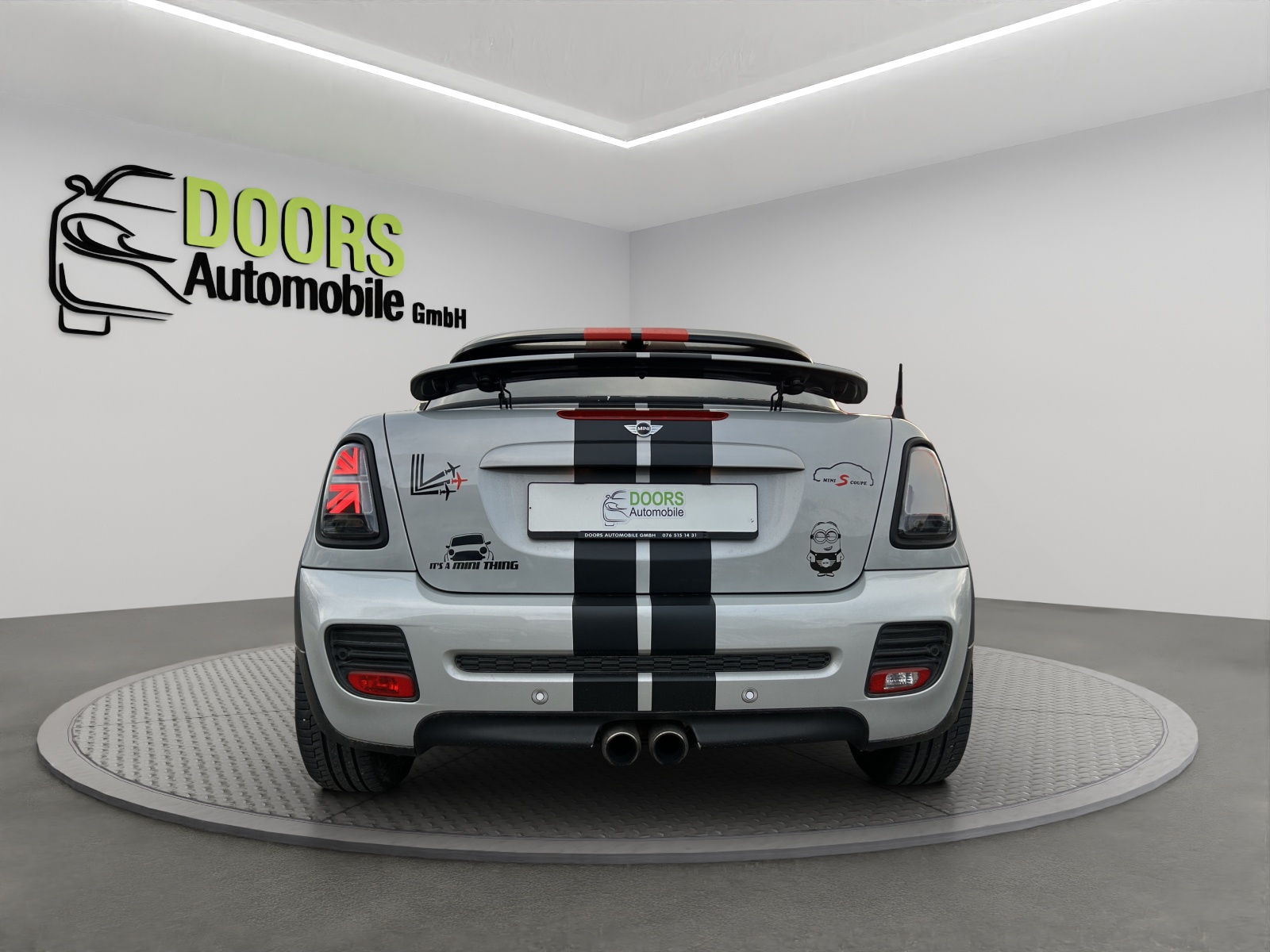 MINI Cooper S John Works Steptronic-image-4