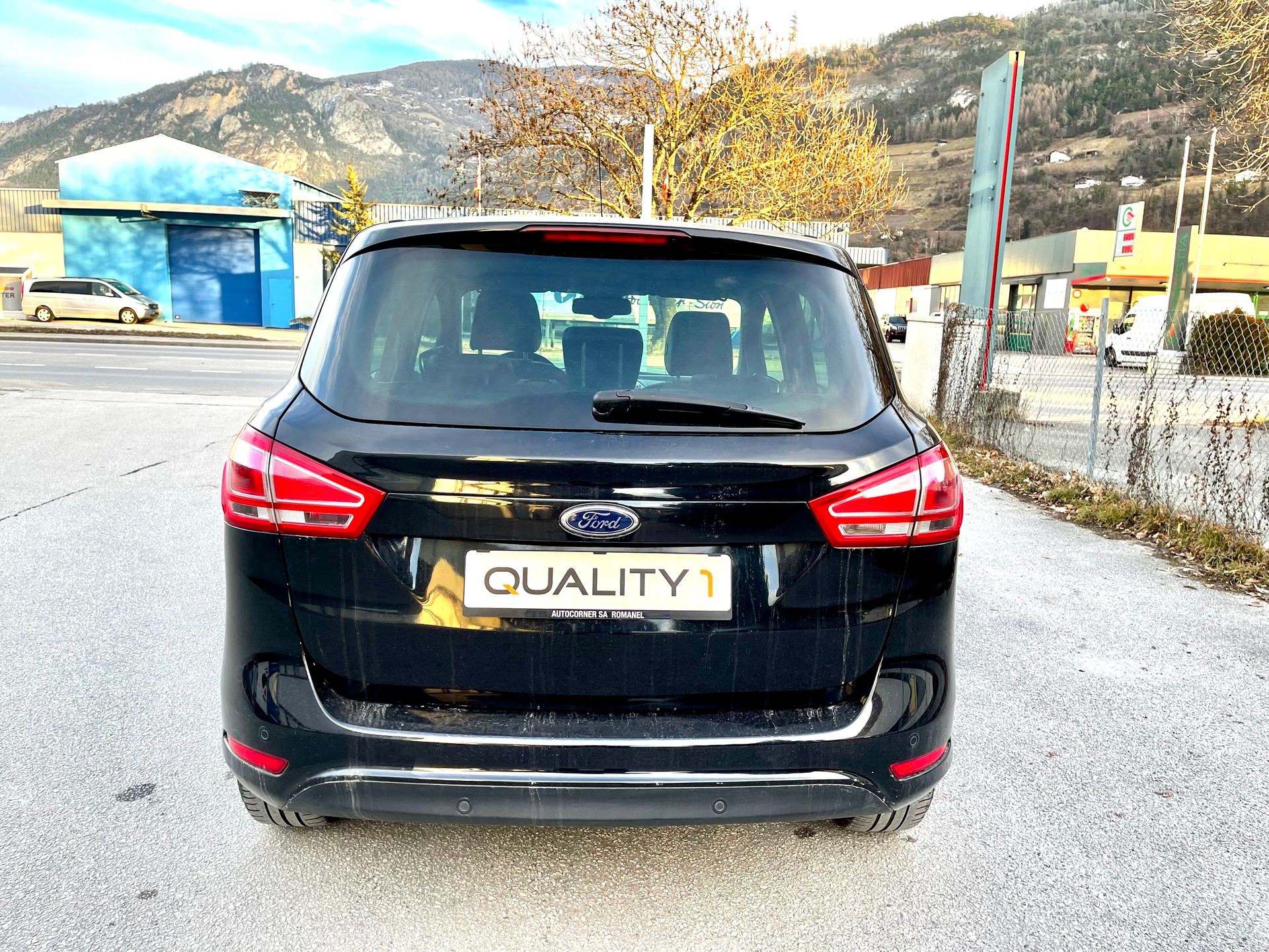 FORD B-Max 1.6 Ti-VCT Titanium PowerShift-image-16