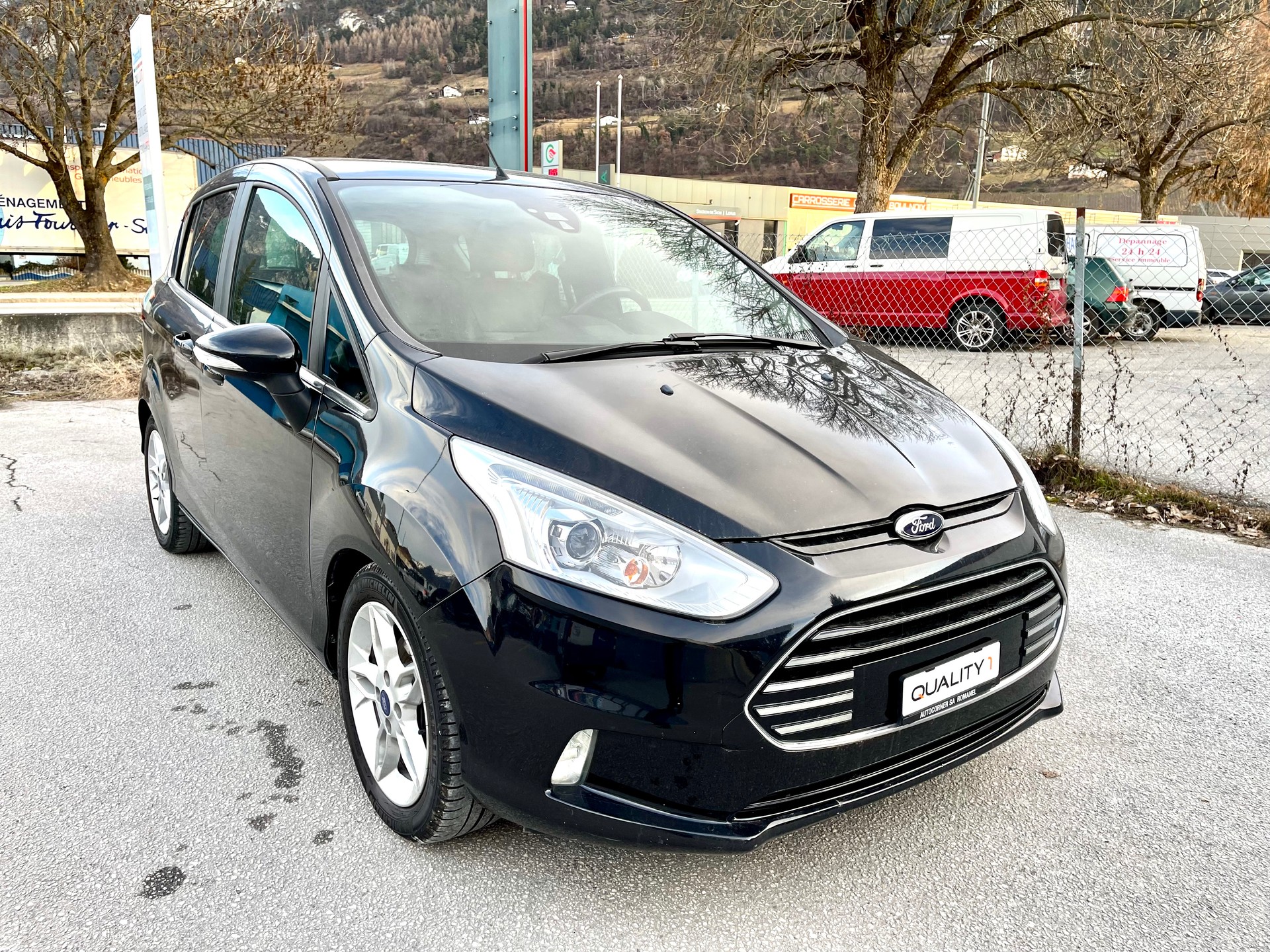 FORD B-Max 1.6 Ti-VCT Titanium PowerShift-image-26