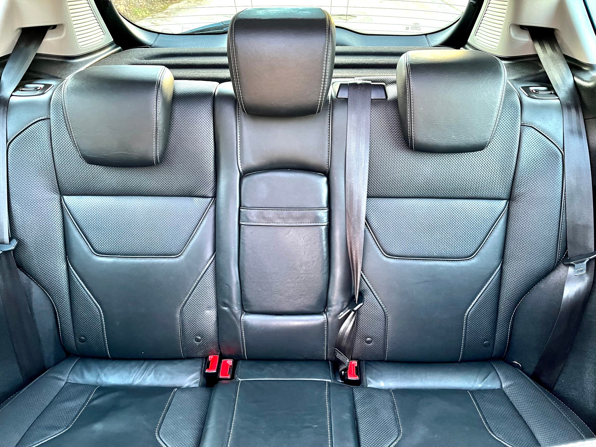 FORD B-Max 1.6 Ti-VCT Titanium PowerShift-image-5