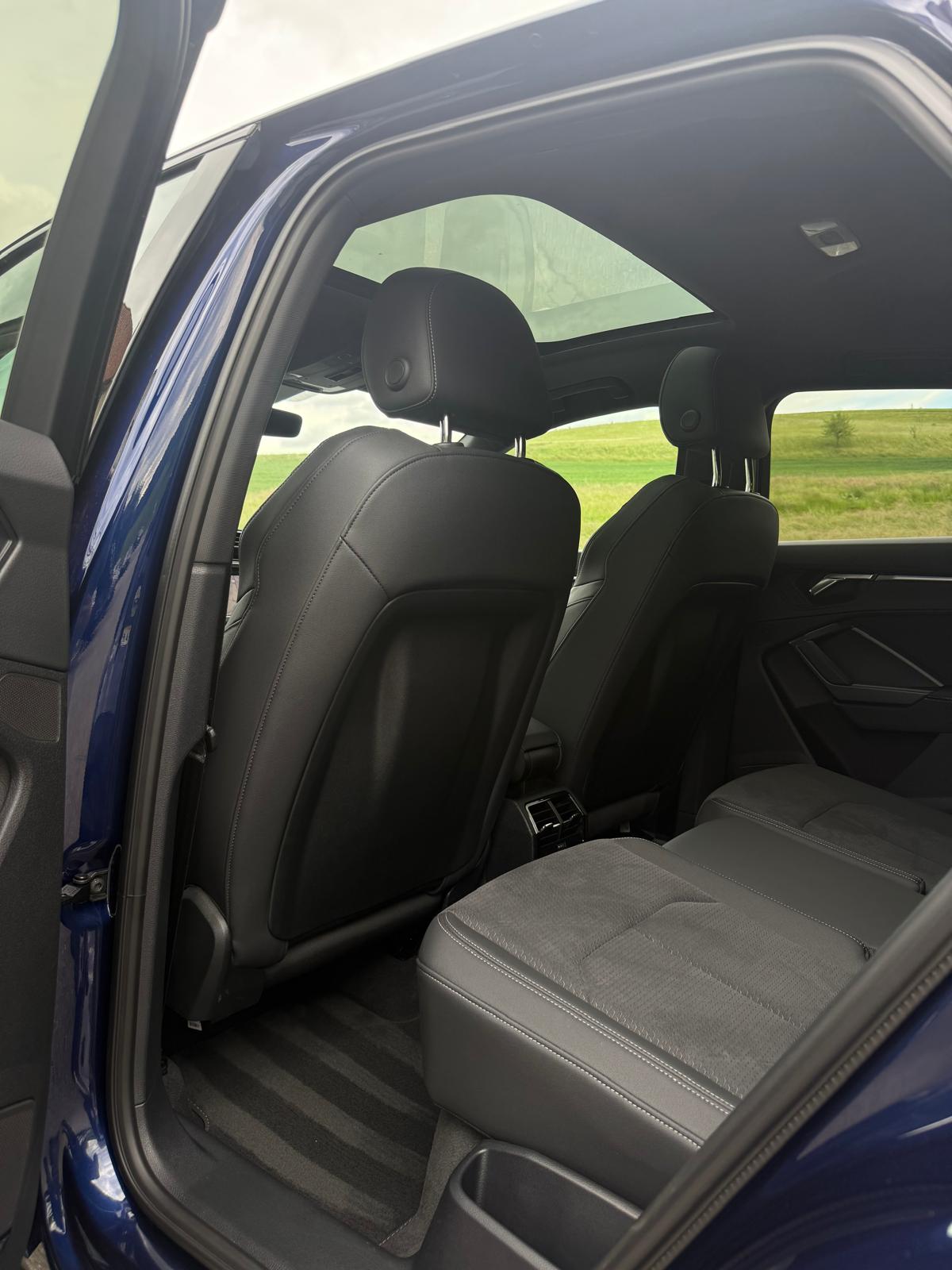 AUDI Q3 Sportback 35 TFSI S line Attraction S-tronic-image-16
