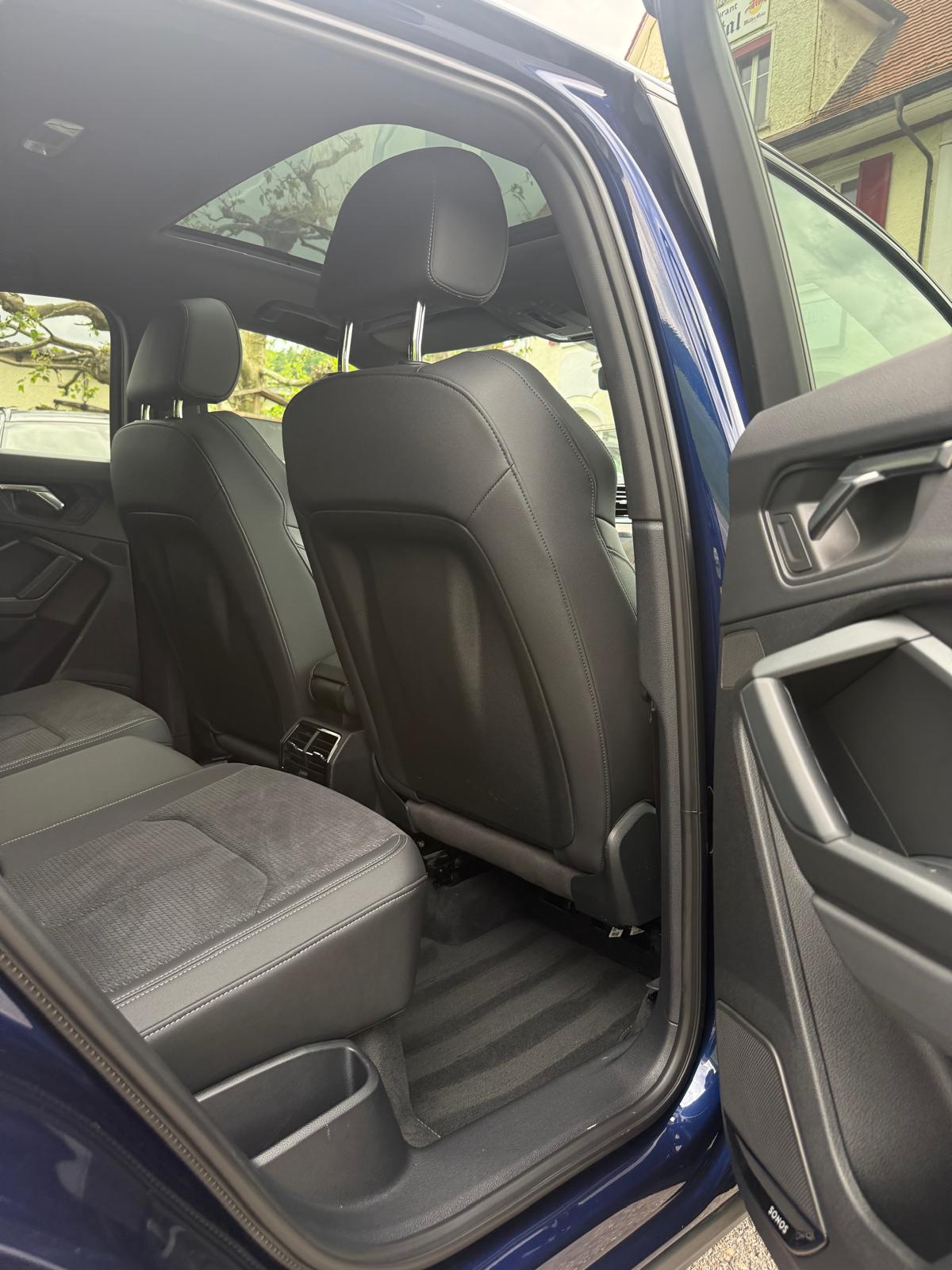 AUDI Q3 Sportback 35 TFSI S line Attraction S-tronic-image-15