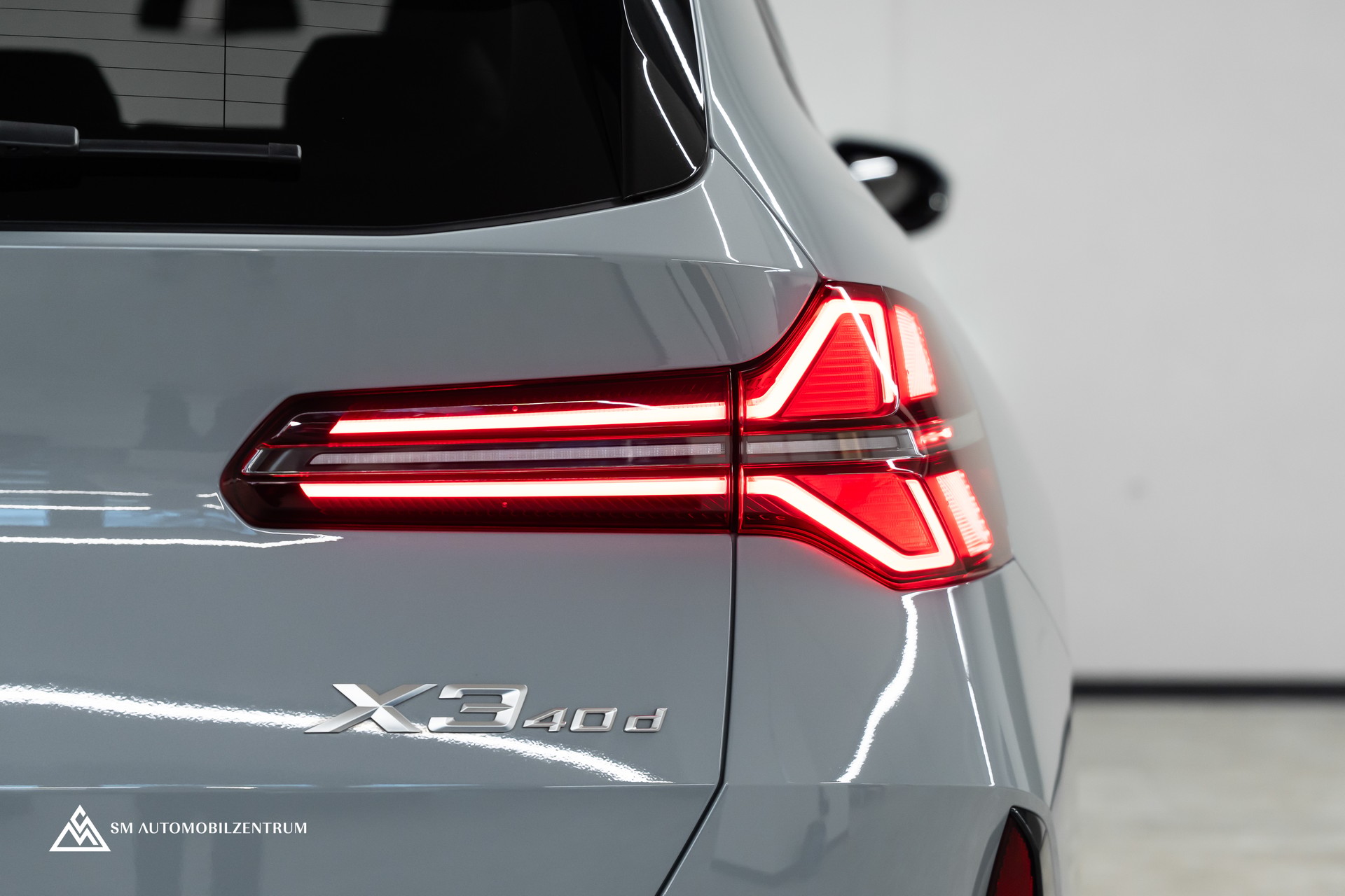 BMW X3 40d xDrive M Sport Pro / Panorama / 360° / AHK / Sitzbelüftung-image-10