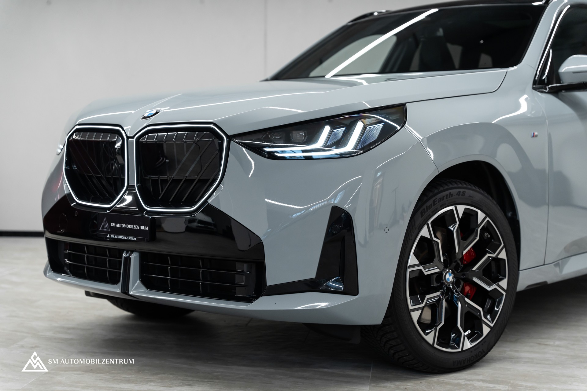 BMW X3 40d xDrive M Sport Pro / Panorama / 360° / AHK / Sitzbelüftung-showroom-element-3
