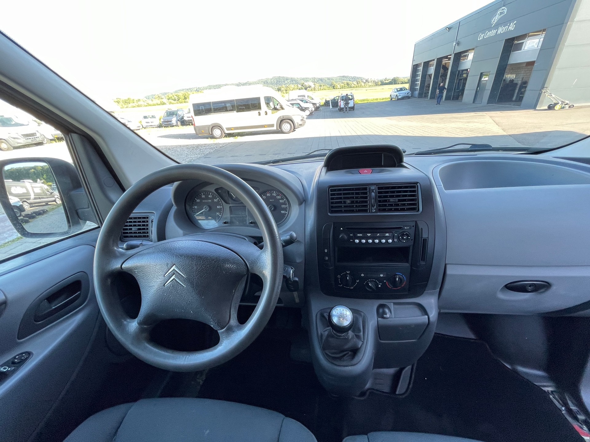 CITROEN Jumpy 2.0 HDi 12 L2H1-image-10