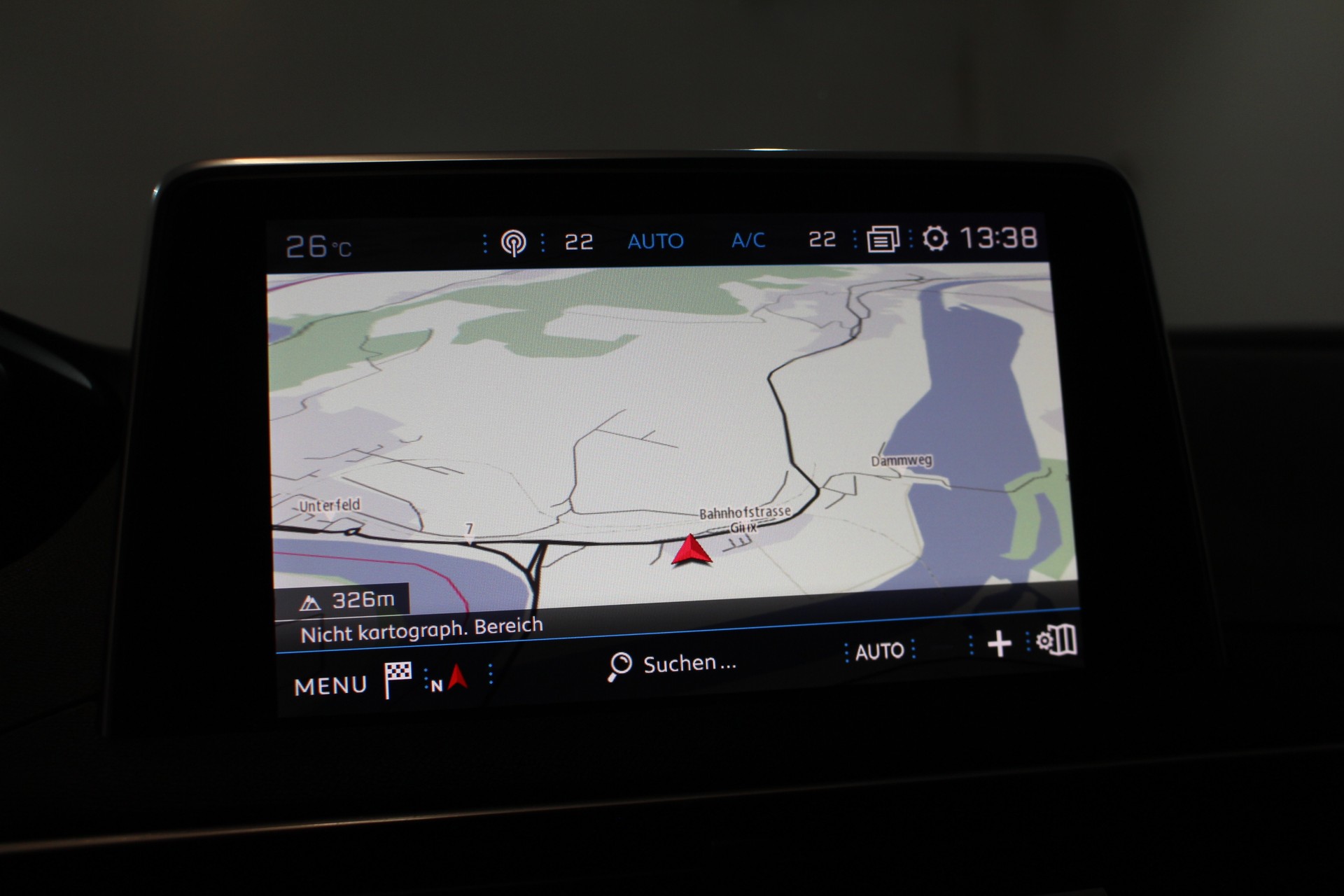 PEUGEOT 5008 1.2 PureTech Allure-image-19