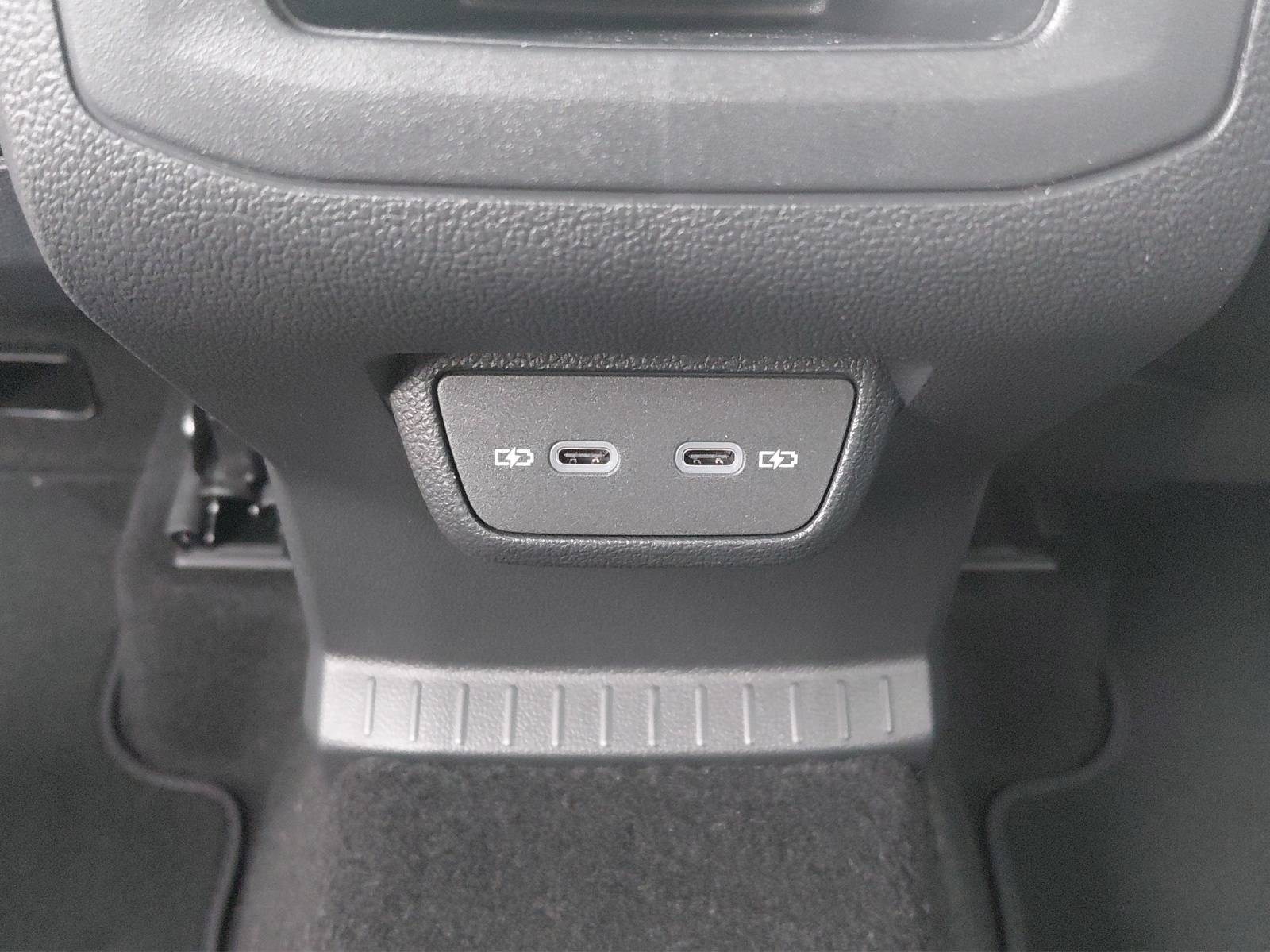 VW T-Cross 1.0 TSI EVO United DSG-image-15