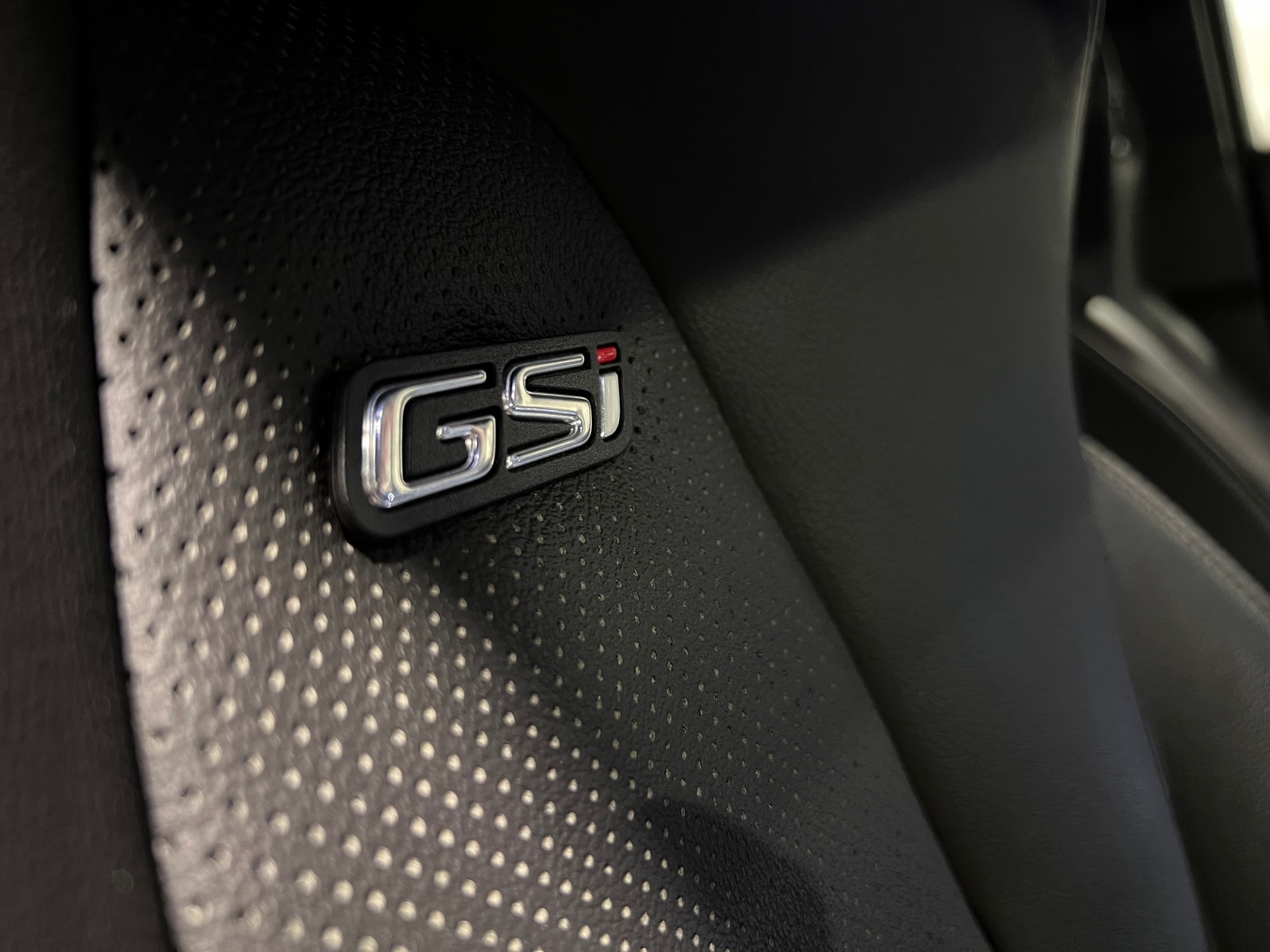 OPEL Insignia 2.0 T Sports Tourer GSi Automatic-image-22